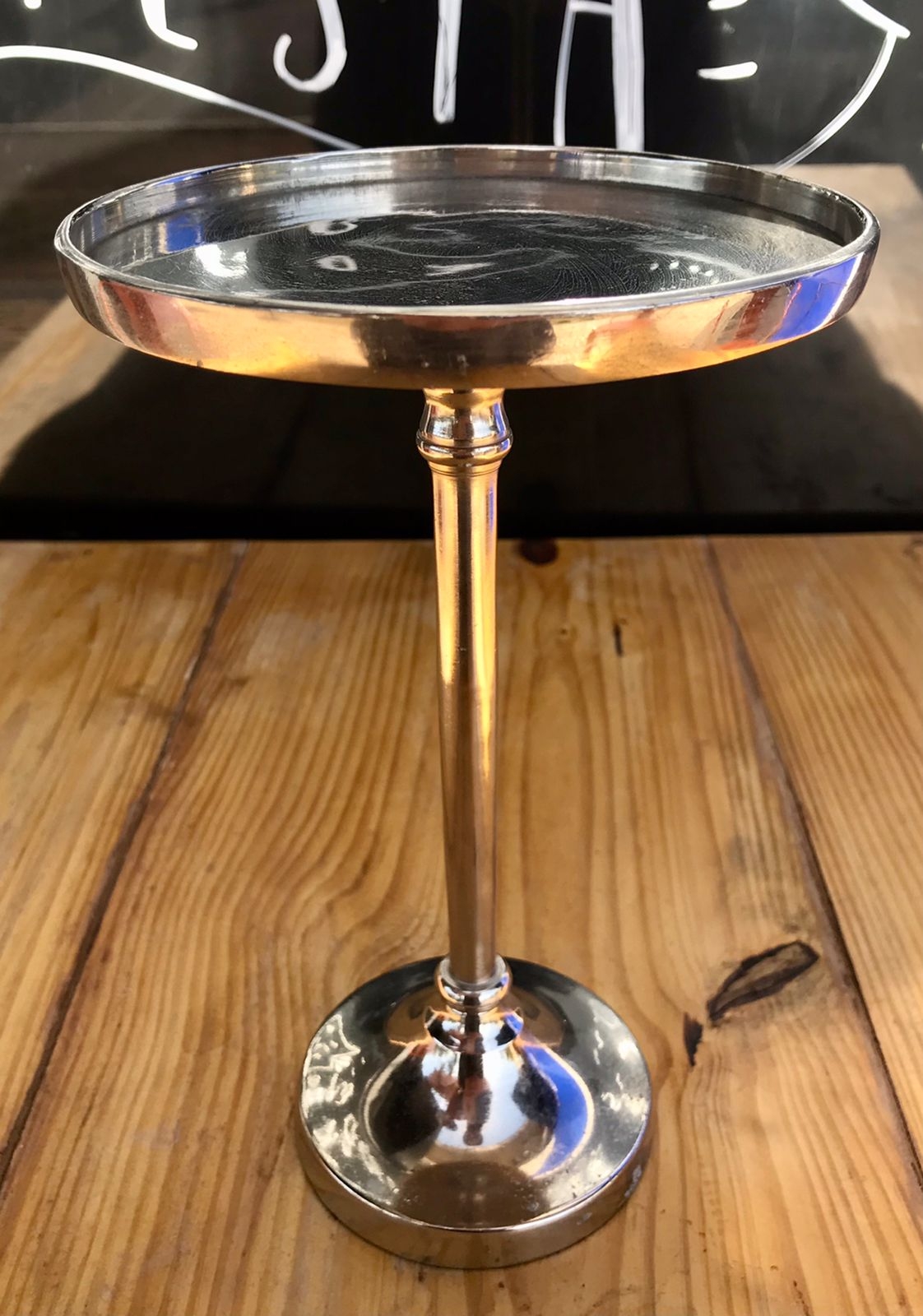 Suporte prateado alto P