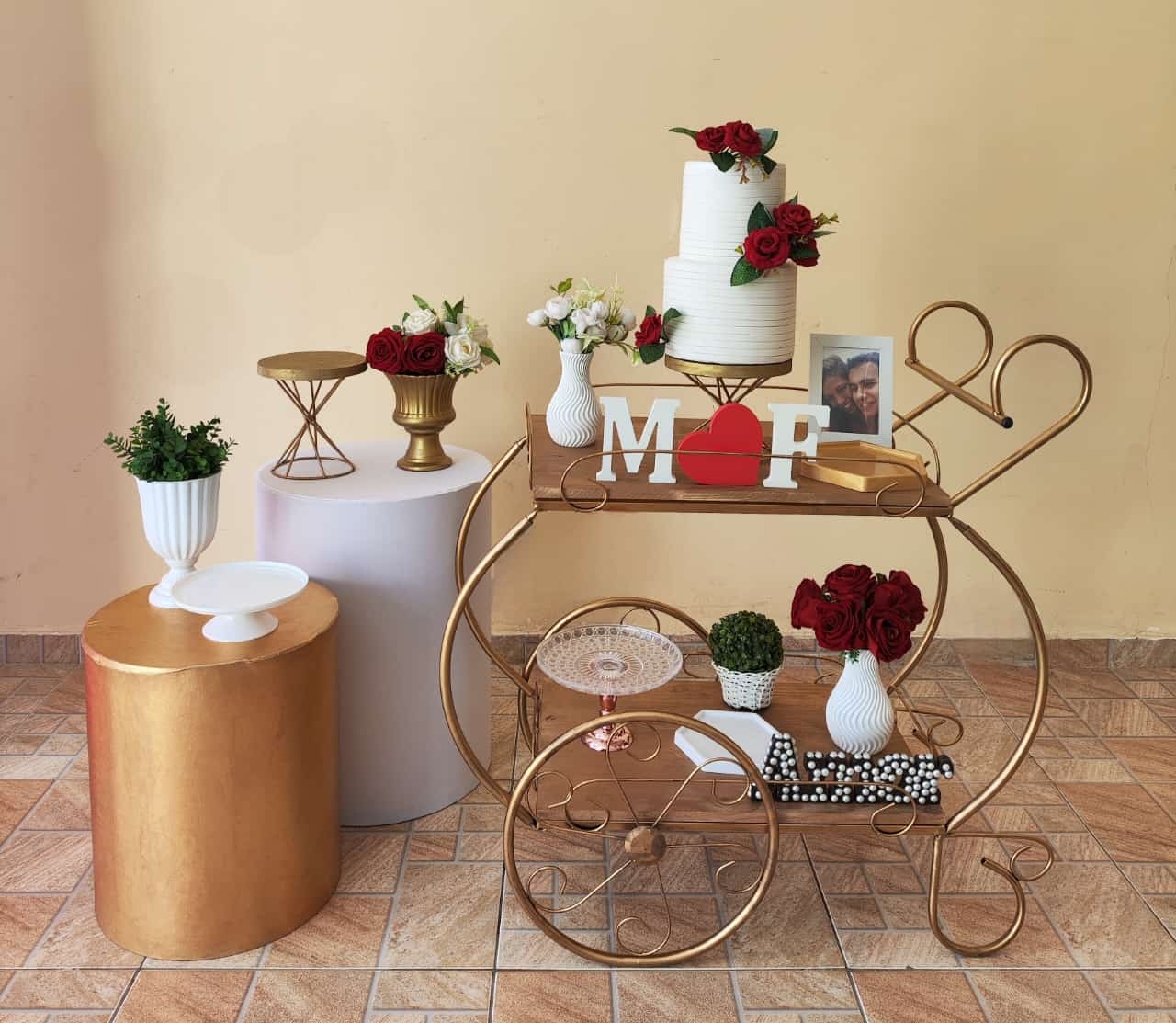 Casamento e Noivado Carrinho de chá Kit Ouro