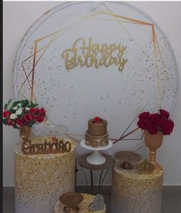 Aniversário Adulto Feminino Branco com Dourad