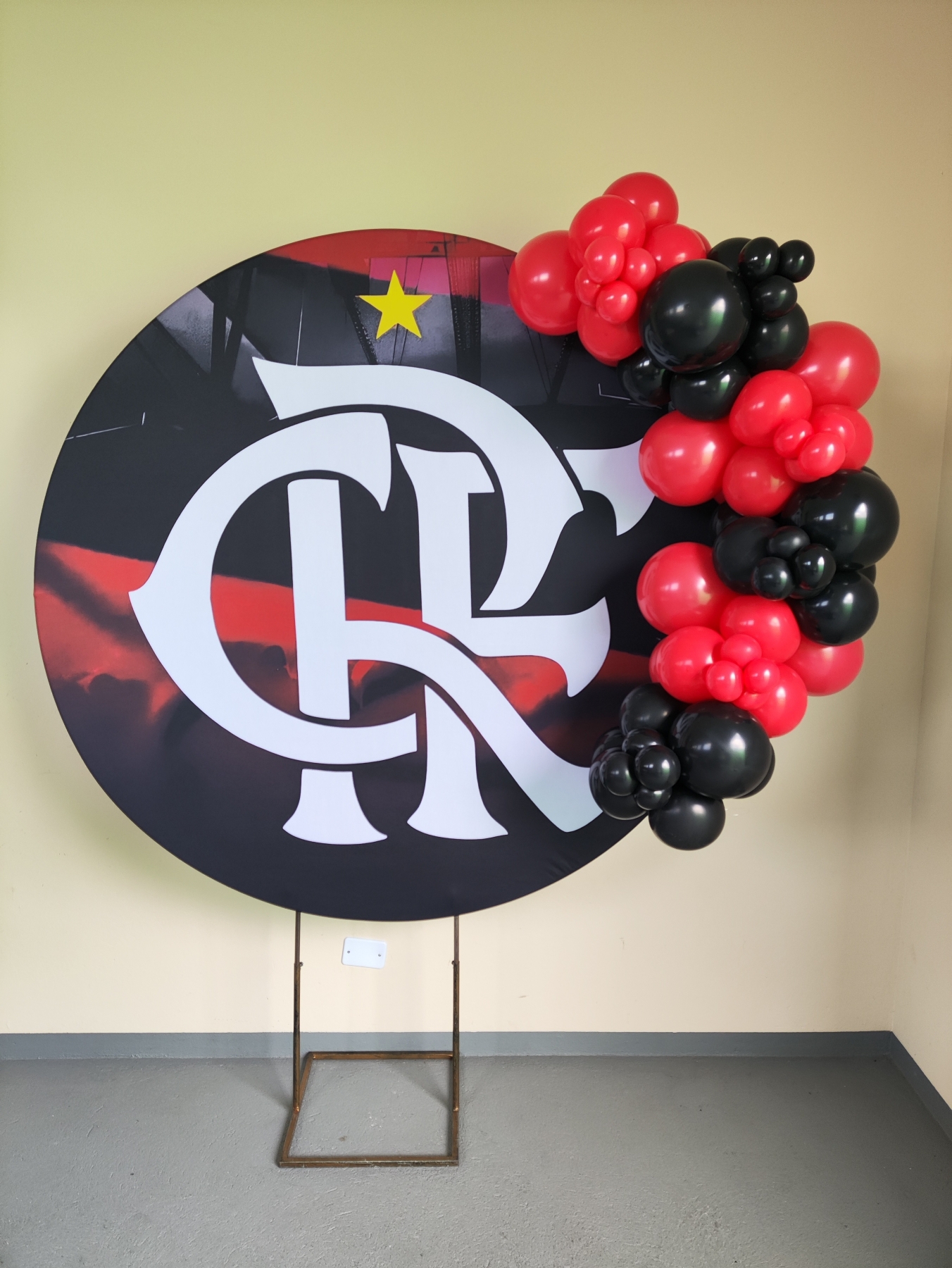 Flamengo Arco de bexigas tam P  