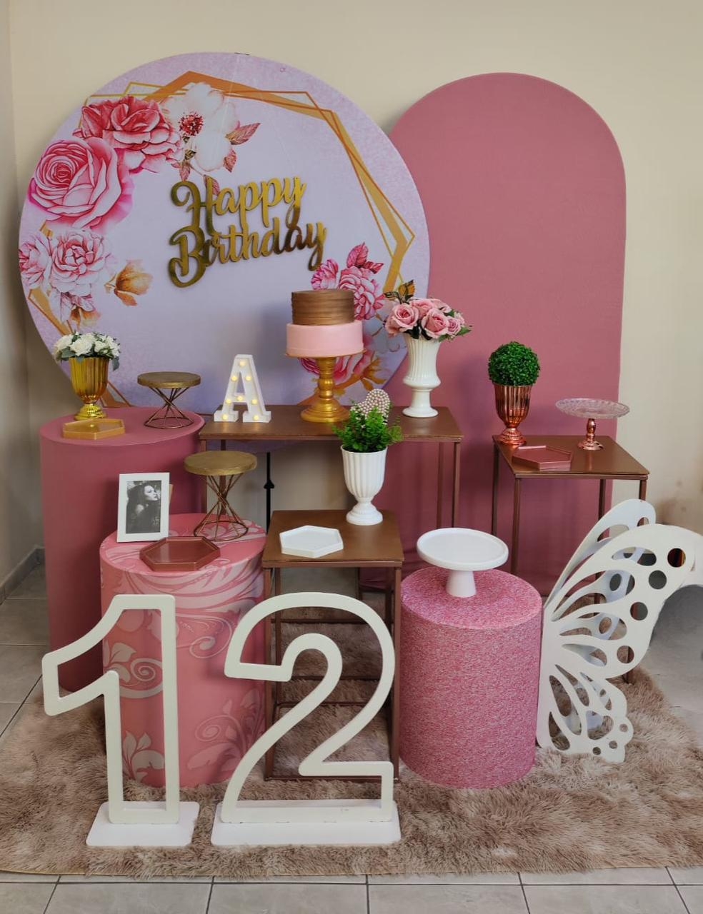 Floral Fundo Rosa com Dourado Kit Platino 