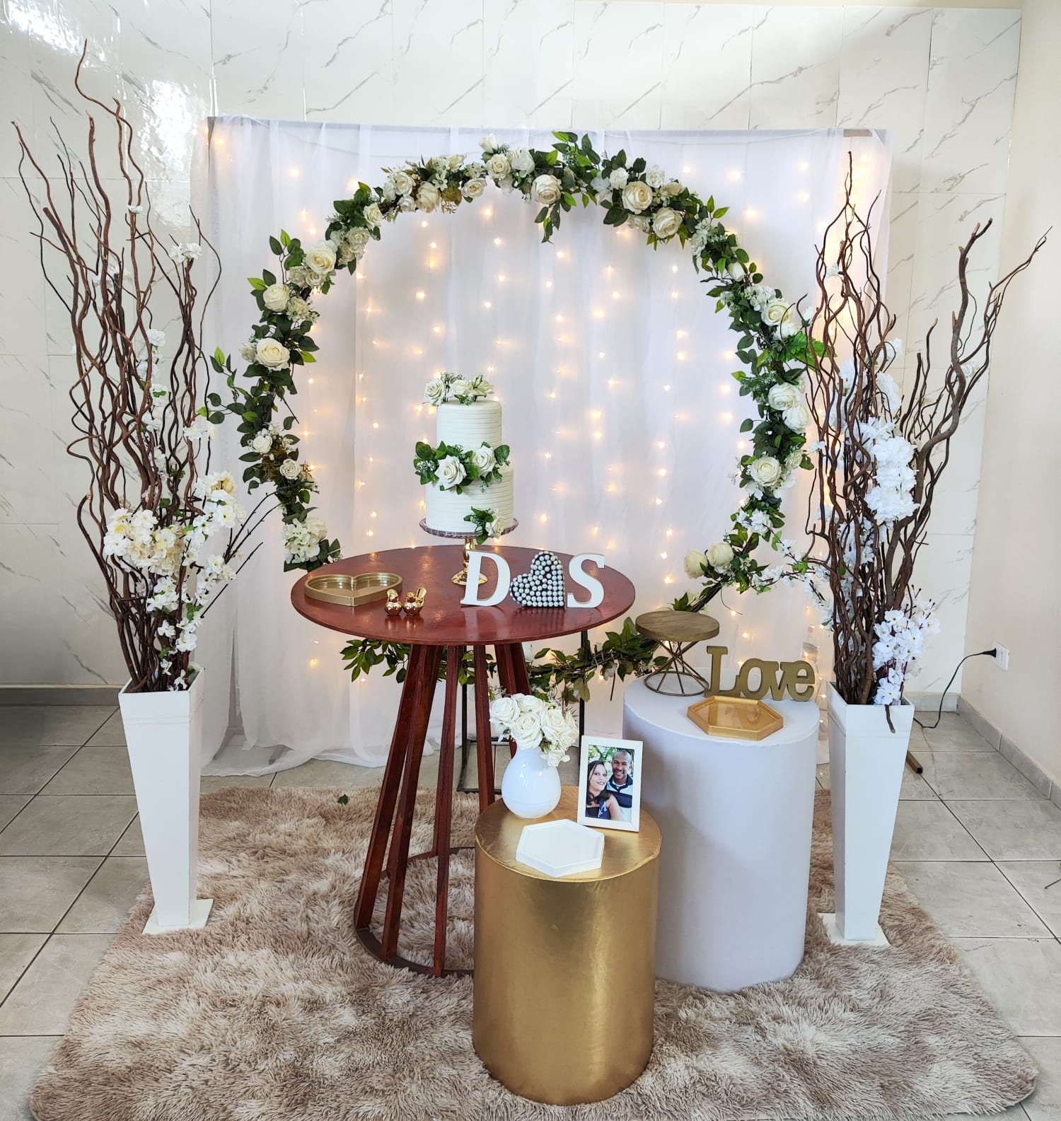  Casamento e Noivado Cortina de Led e Arco co