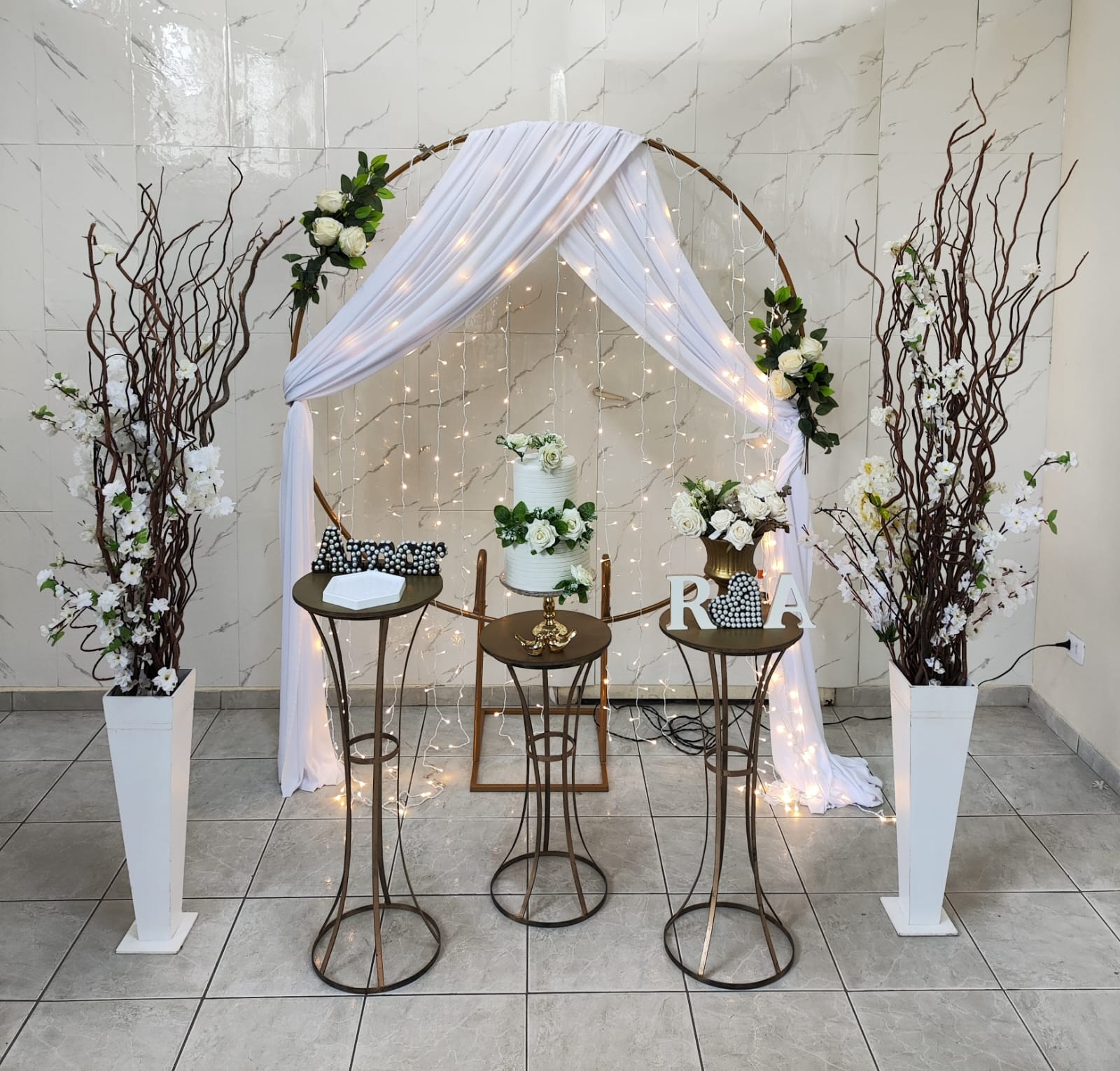  Casamento e Noivado Cortina de Led no Arco r