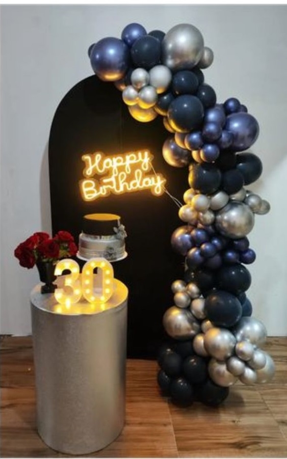 Aniversário Preto com Prata