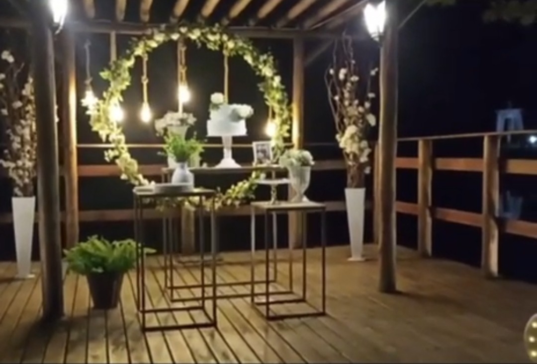 Casamento e Noivado Arco com flores Kit Diama
