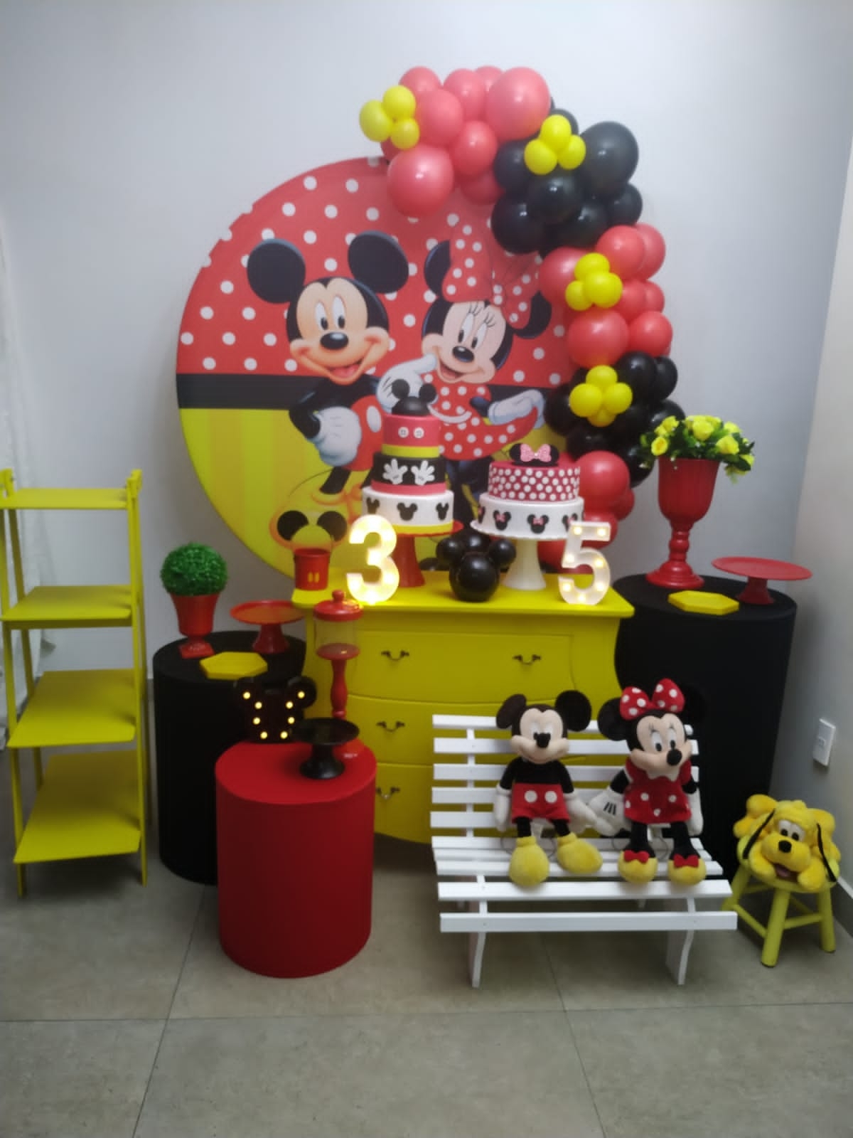 Mickey e Minnie Kit Ouro modelo II