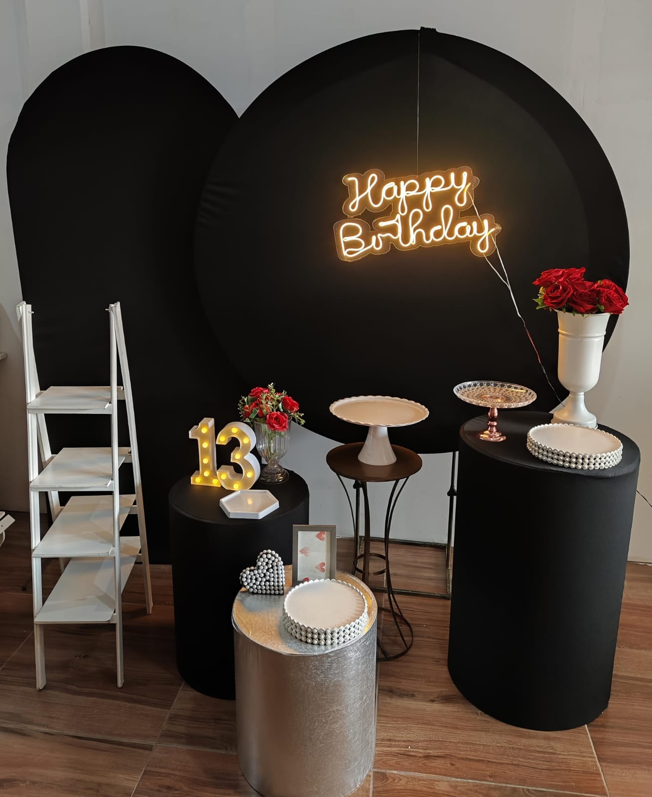 Aniversario Preto, Prata e Branco