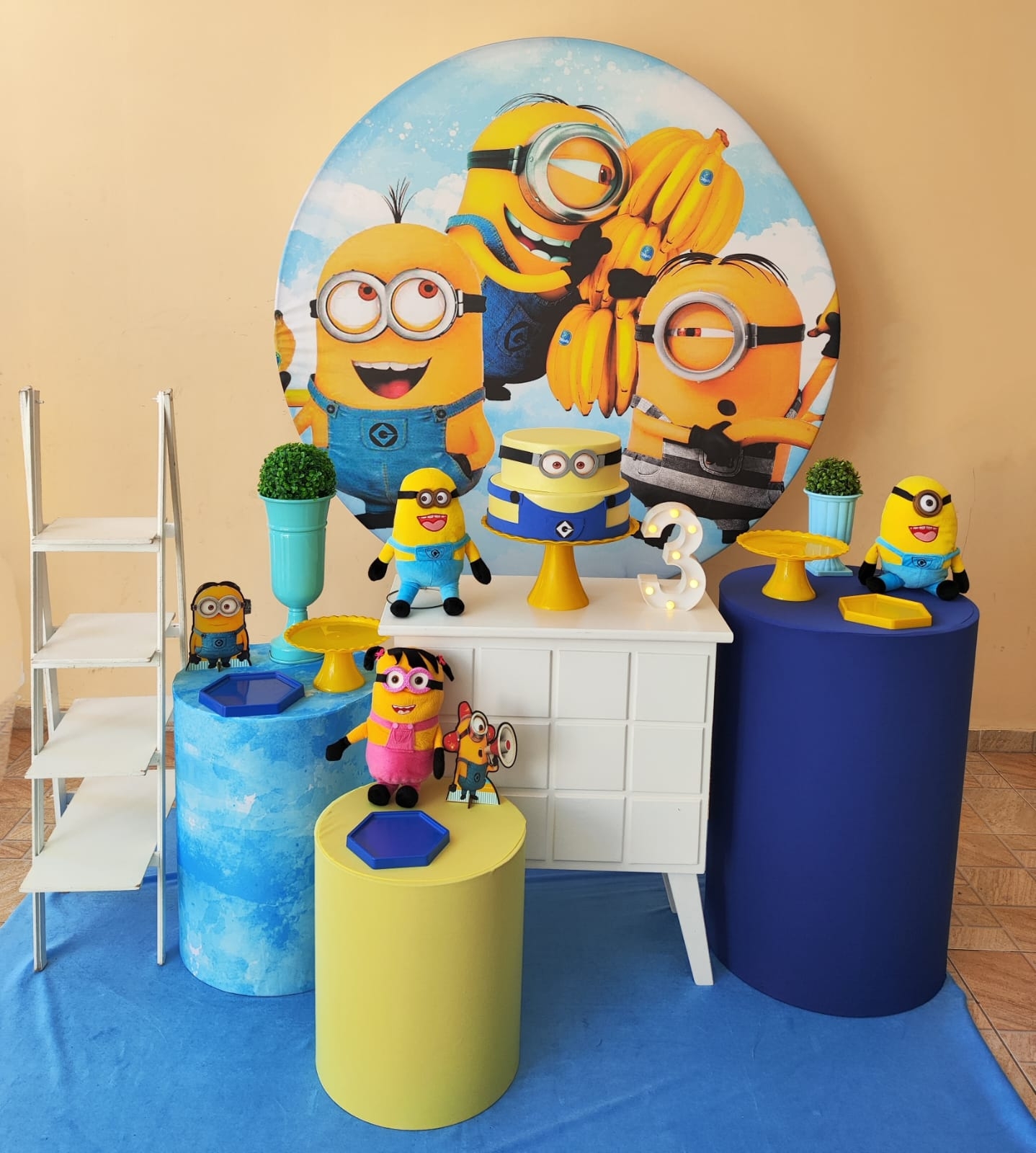 Minions Kit Ouro