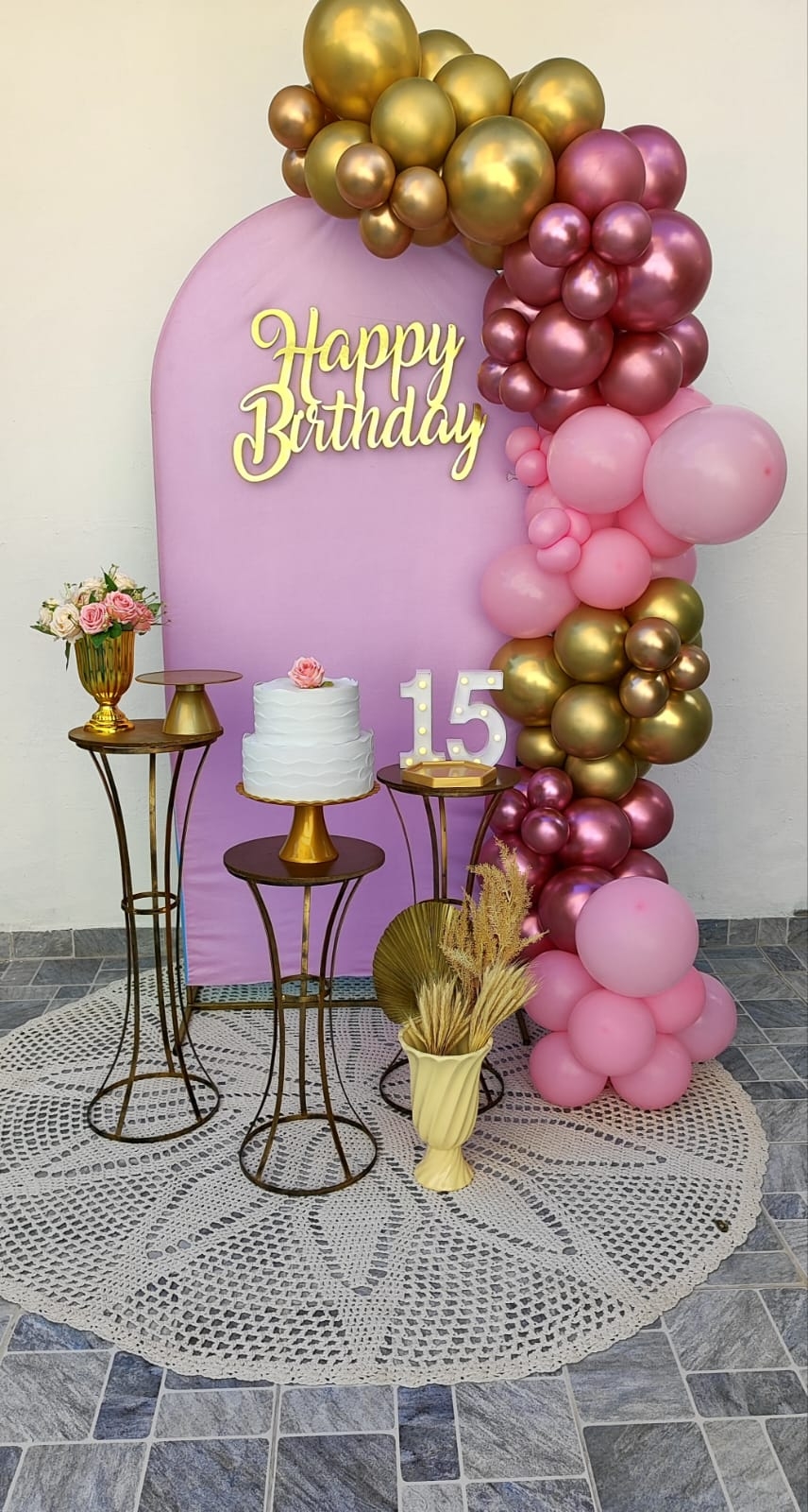 Rosa Liso Kit Ouro com bexigas