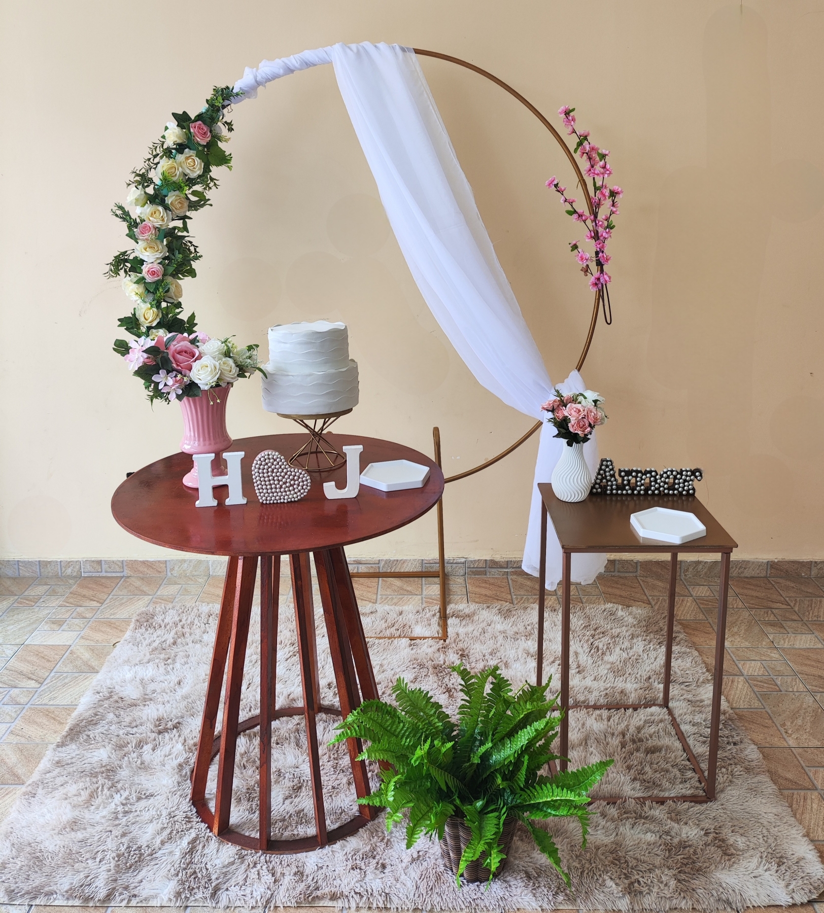 Casamento e Noivado Arco com flores Kit Ouro