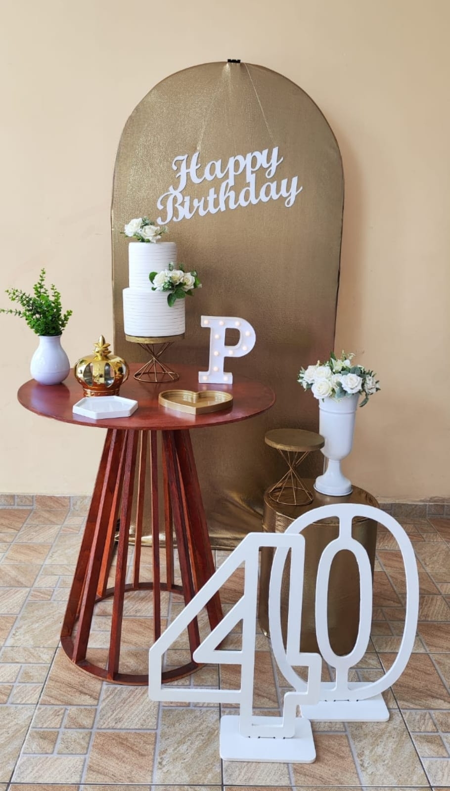 Aniversário Branco com Dourado Kit Ouro