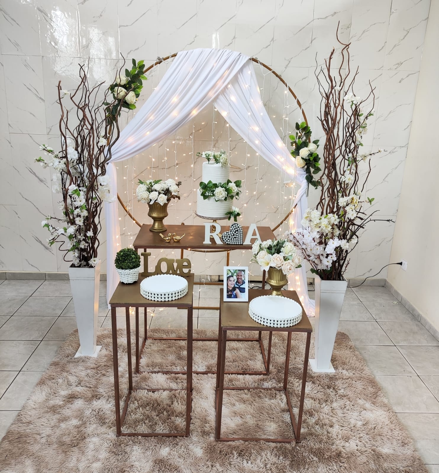  Casamento e Noivado Cortina de led Mesas Ros