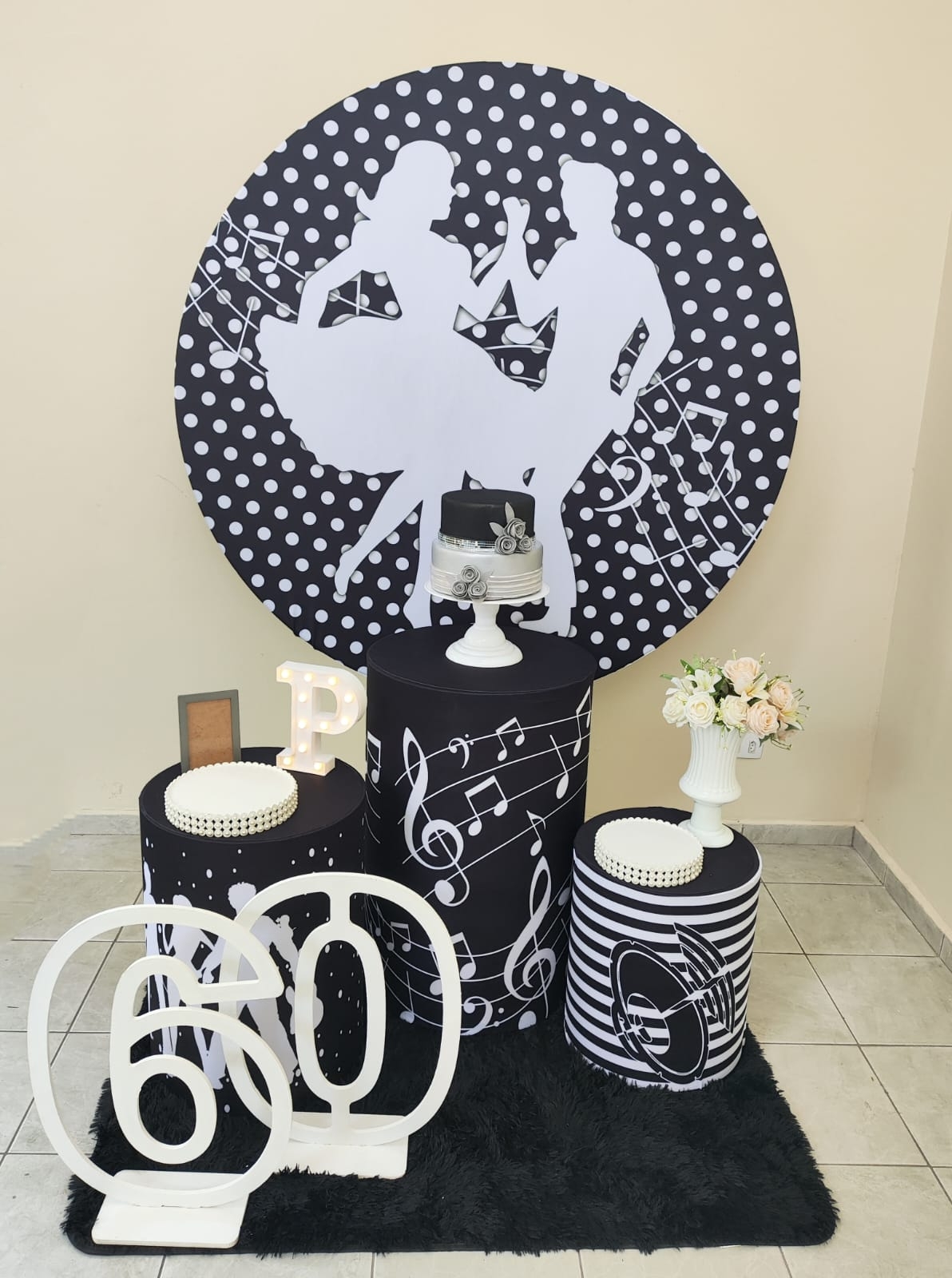  Anos 60 Feminino kit Prata 