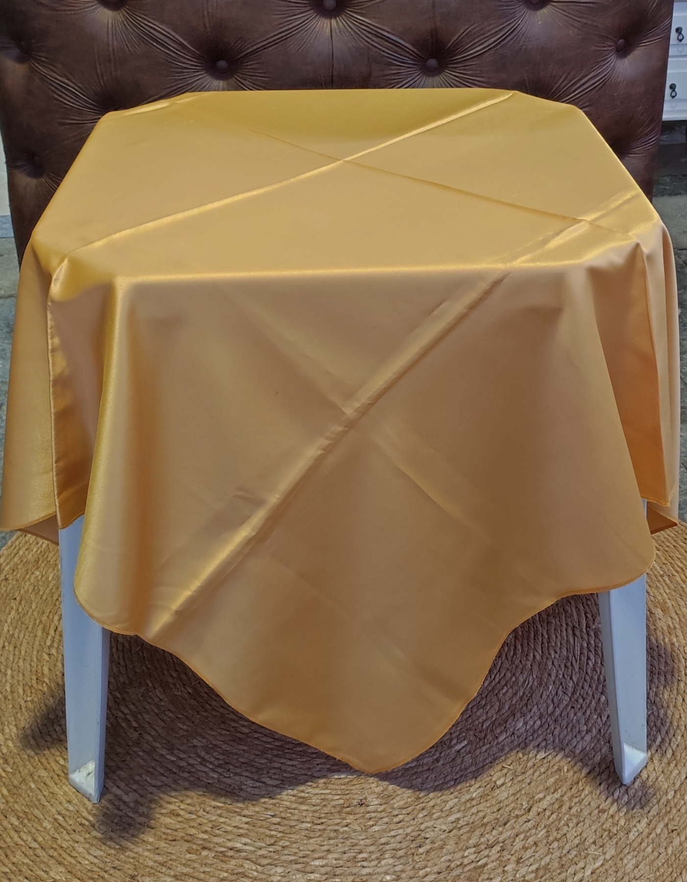 Cm 1.40m cetim dourado