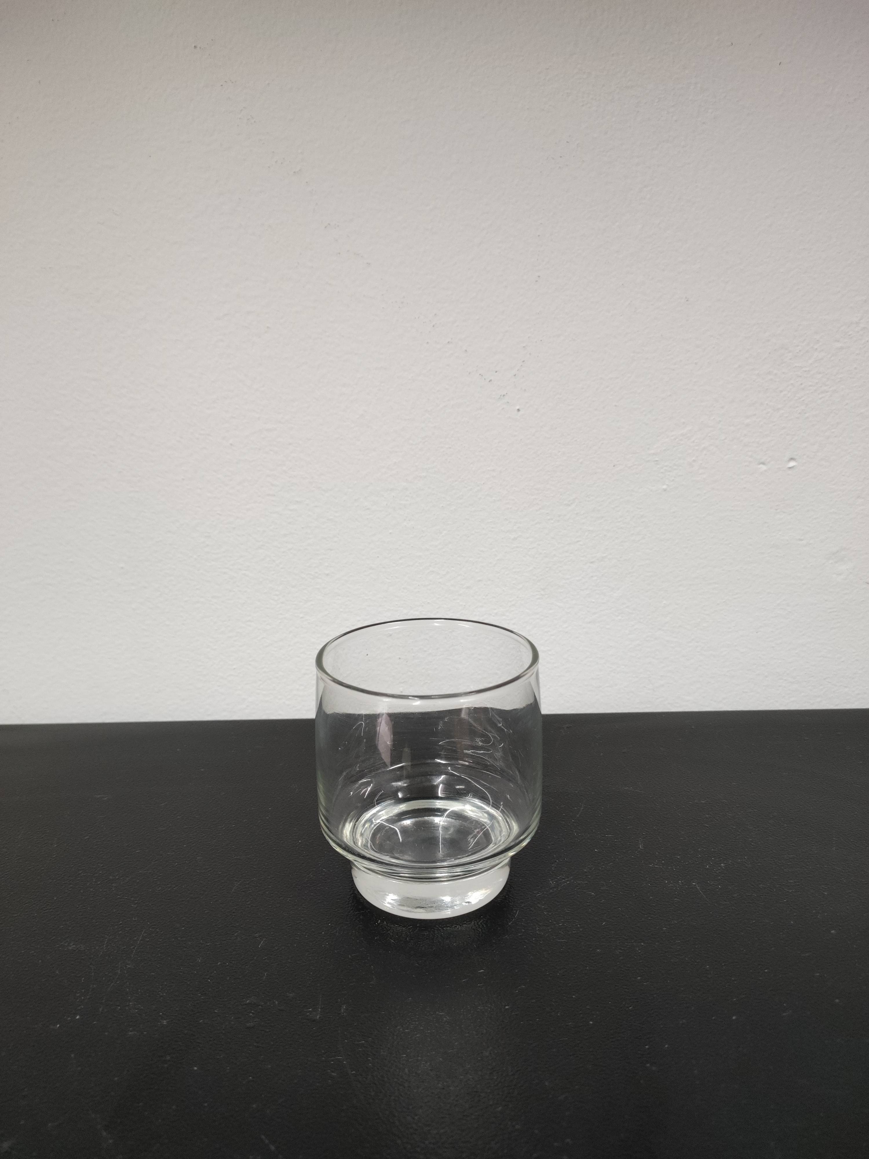 Cx de refrigerante s/pé