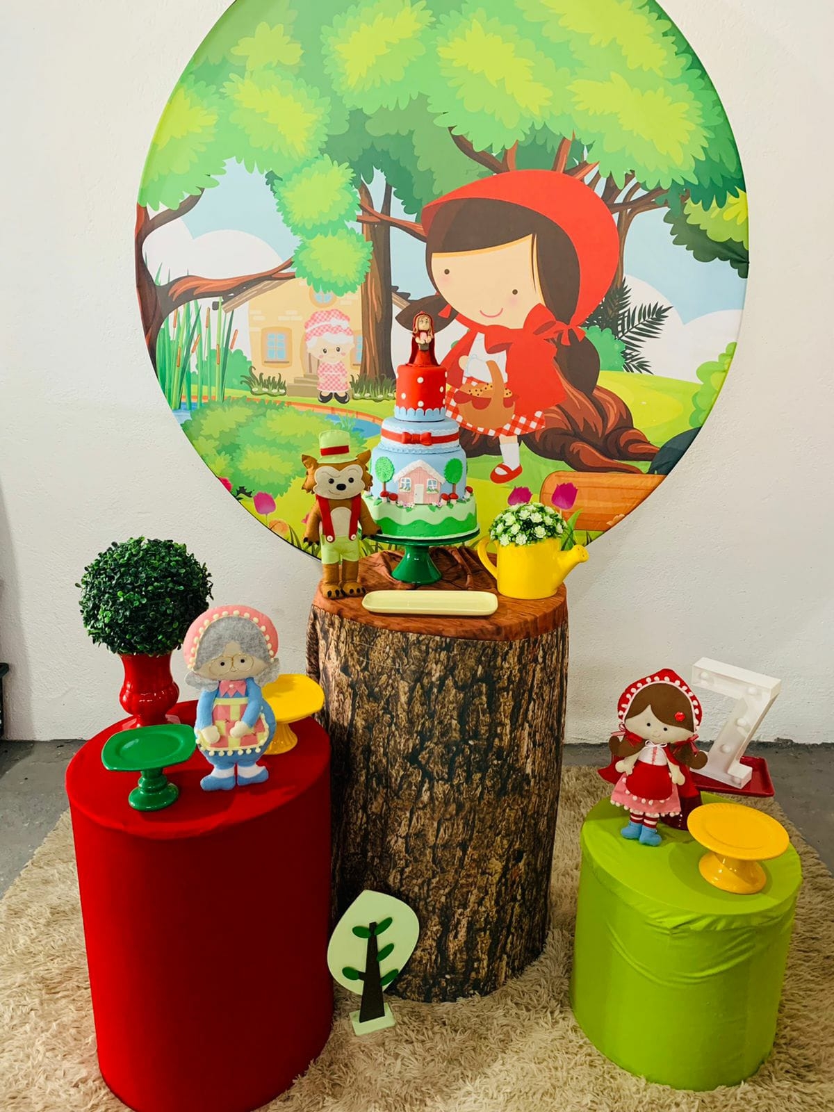 Kit Chapeuzinho Vermelho c/ Pelúcias 