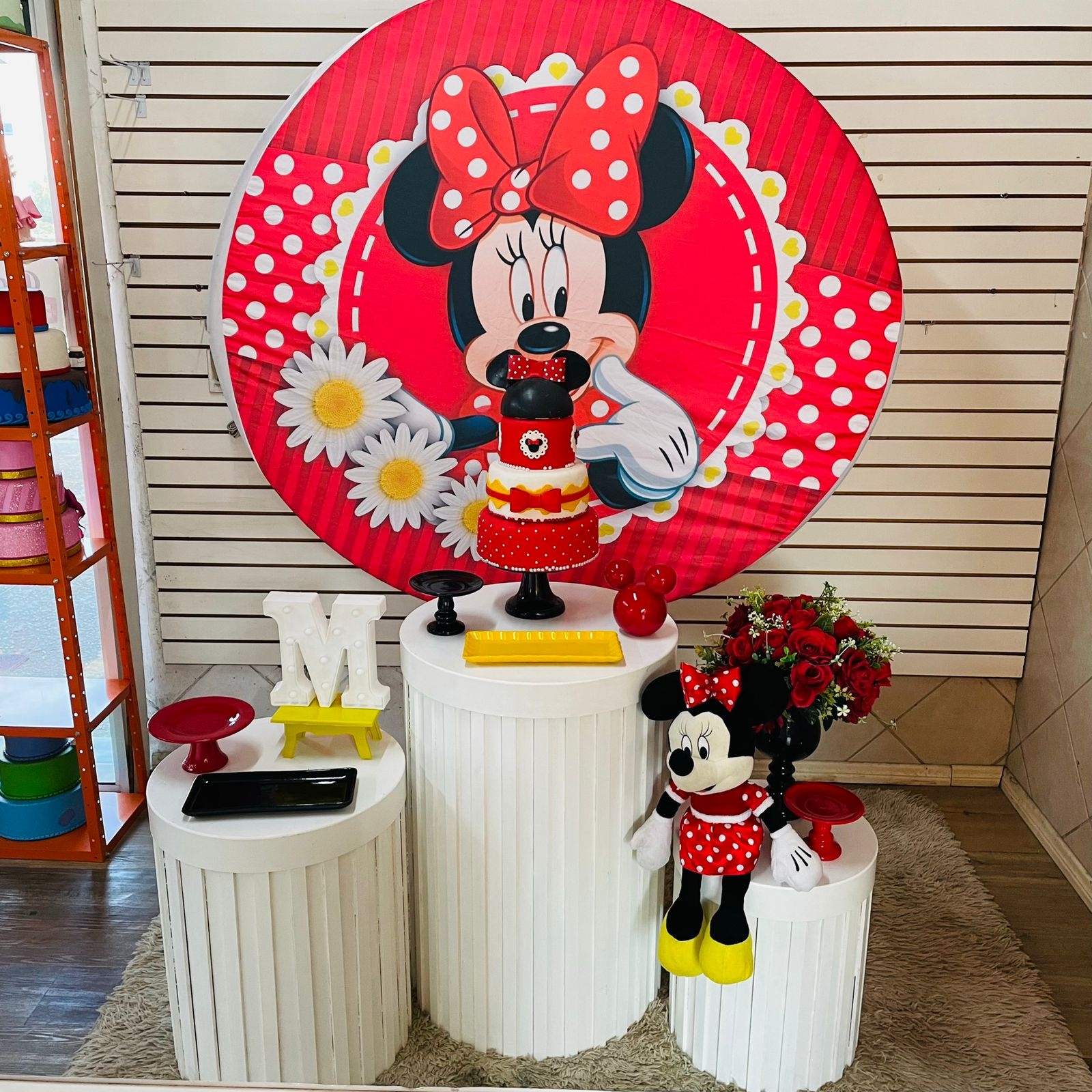 KIT MINNIE VERMELHA CILNDRO RIPADO BRANCO 