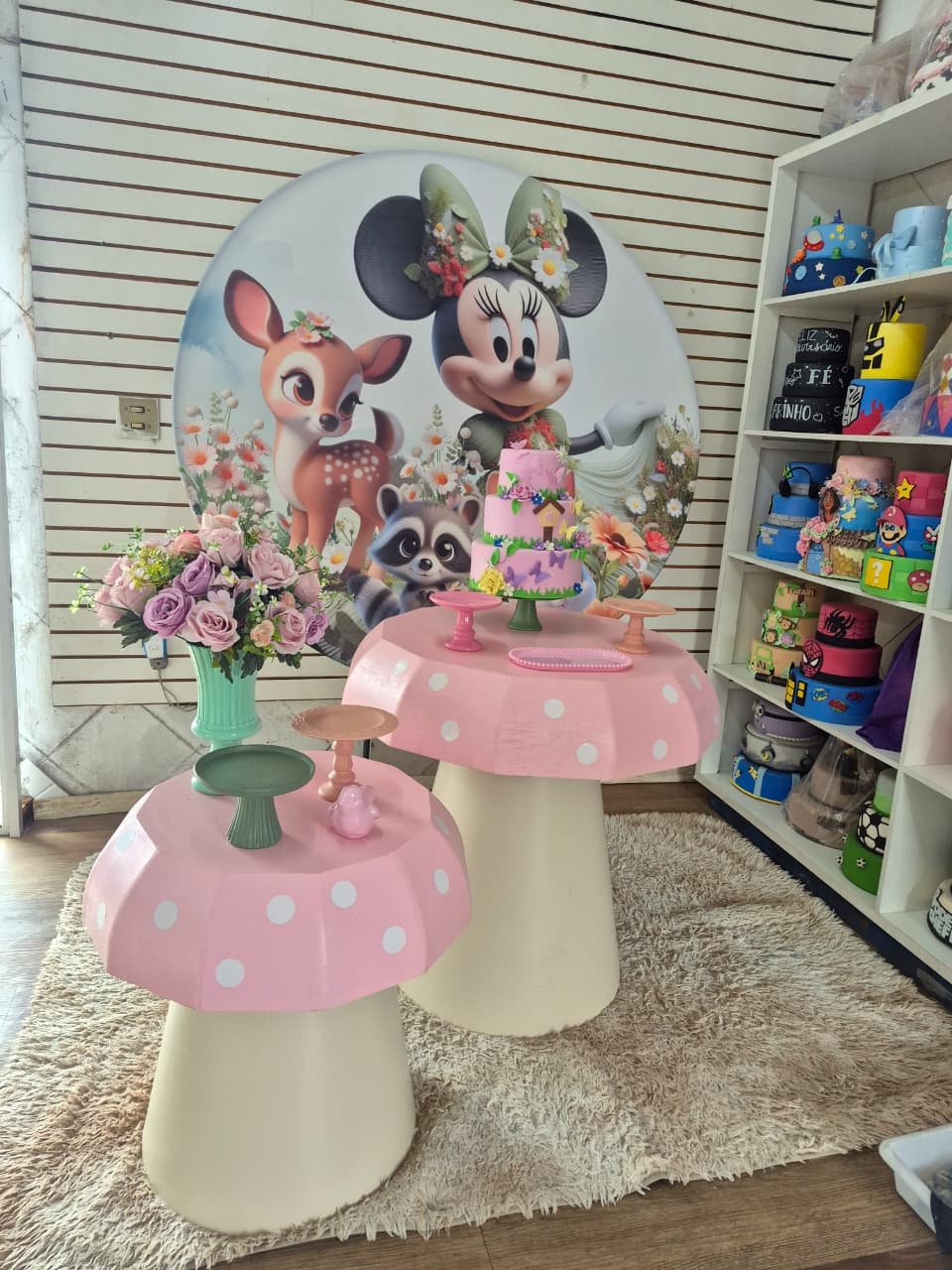 KIT MINNIE JARDIM COM COGUMELOS 