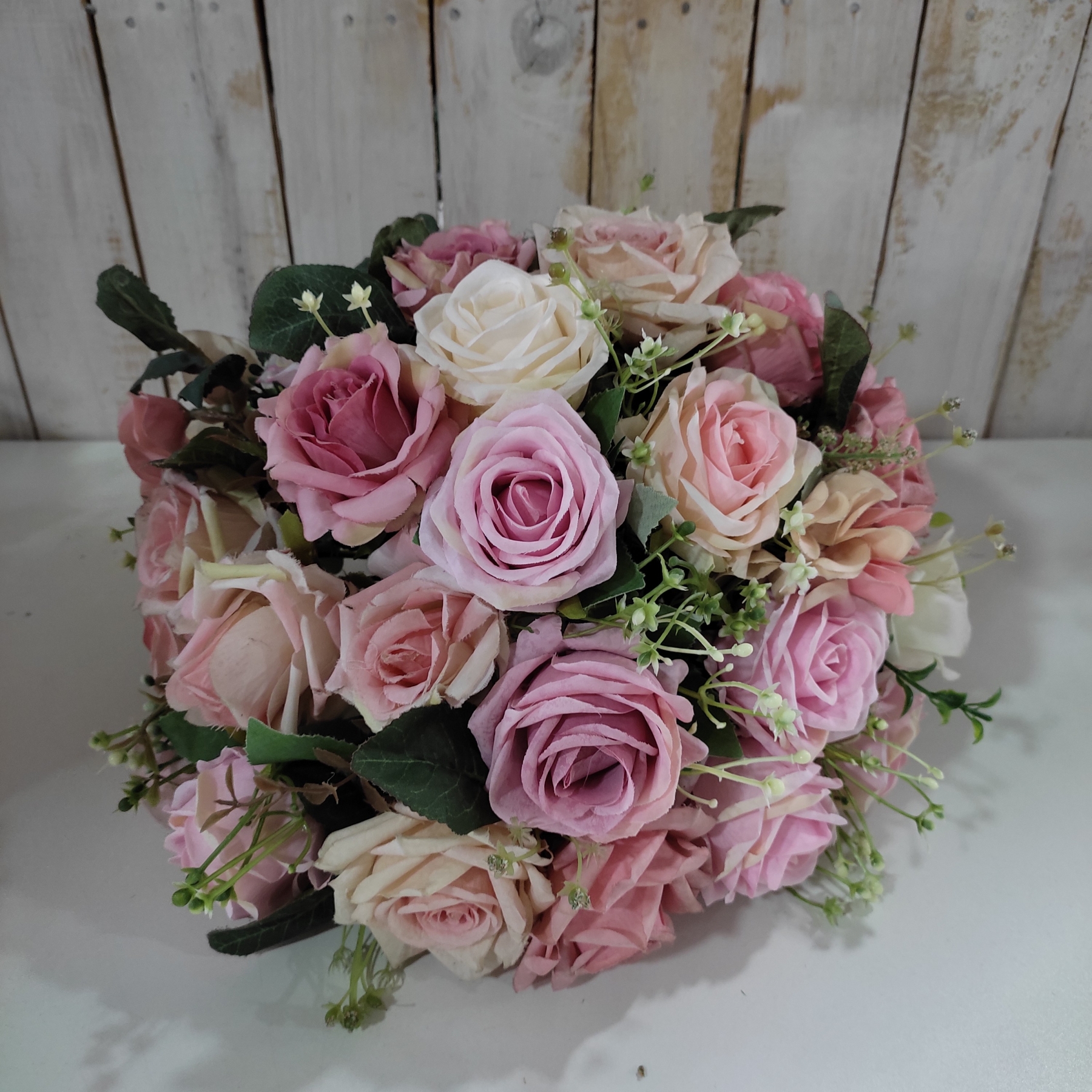 ARRANJO ROSA E BRANCO (SÓ ROSAS) ARTIFICIAIS