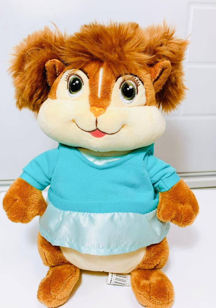 Esquilete Eleanor Pelúcia