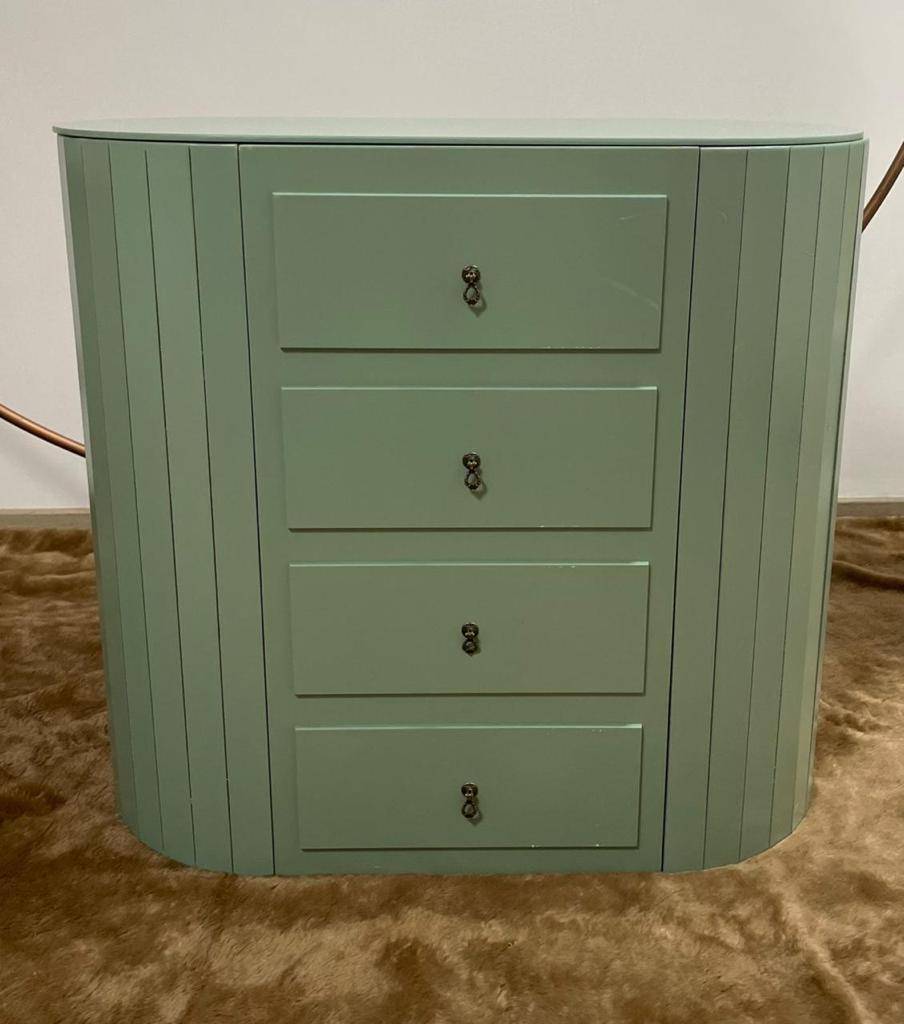 Mesa Ripada Oval Verde Eucalípto