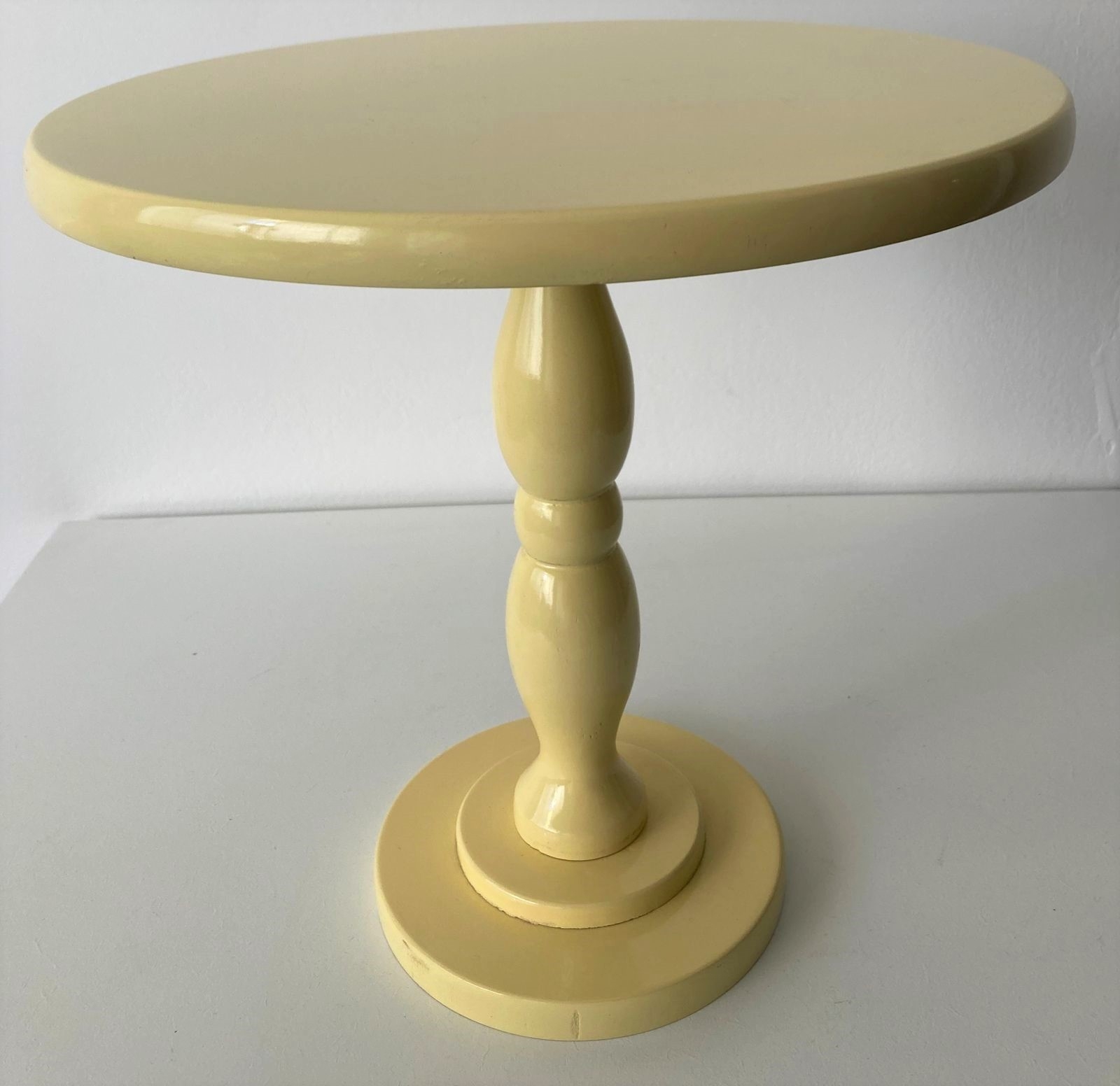 Boleira DC Amarelo Candy Pés Torneados Laka G