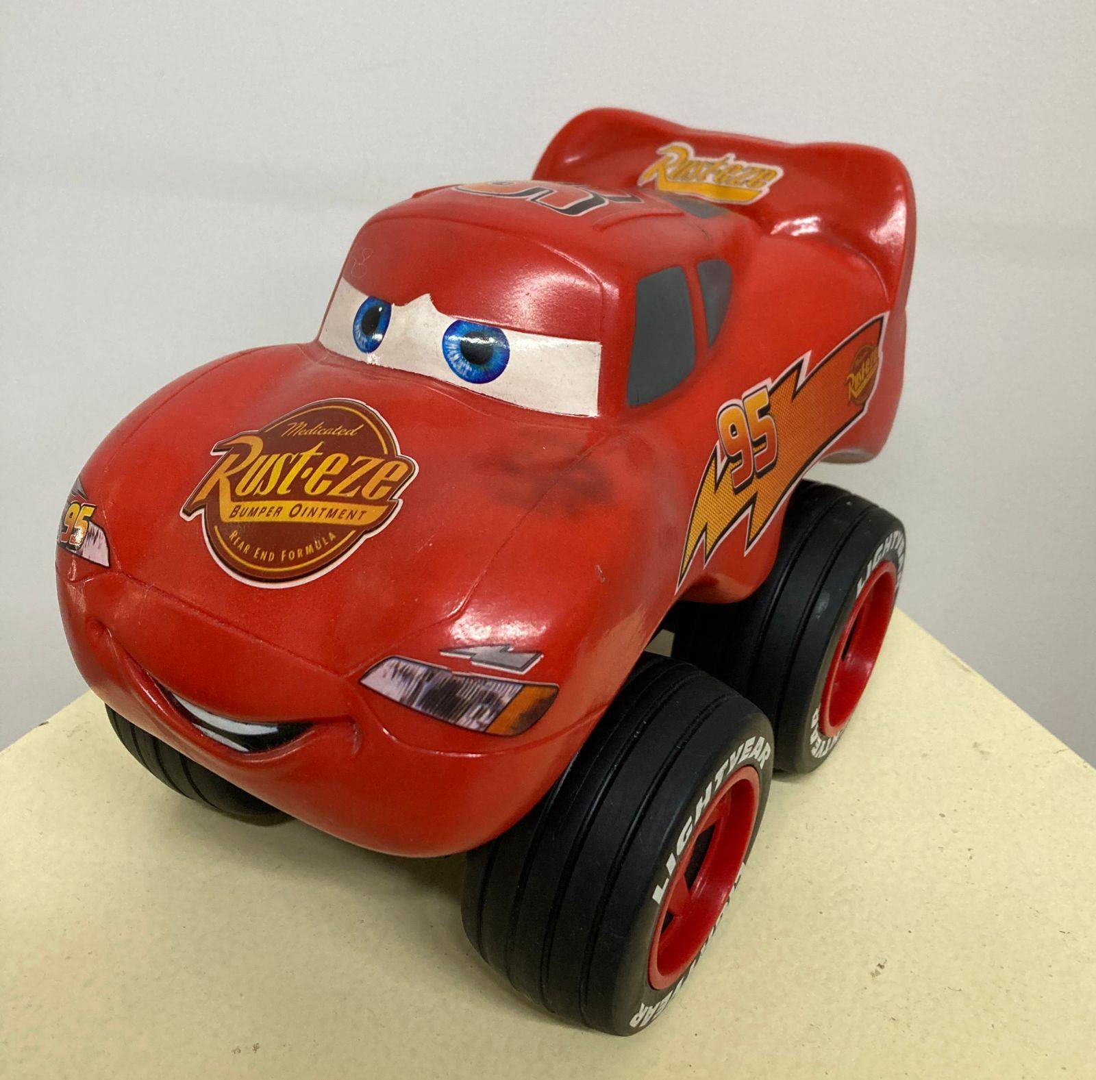 Relâmpago Mcqueen Fofomóvel