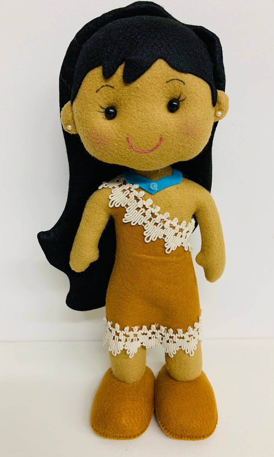 Boneca Pocahontas Feltro
