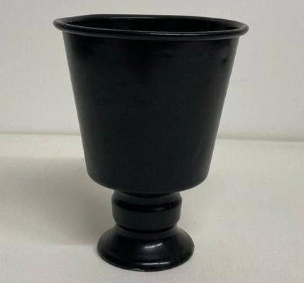 Vaso Alumínio Preto Pés Torneados
