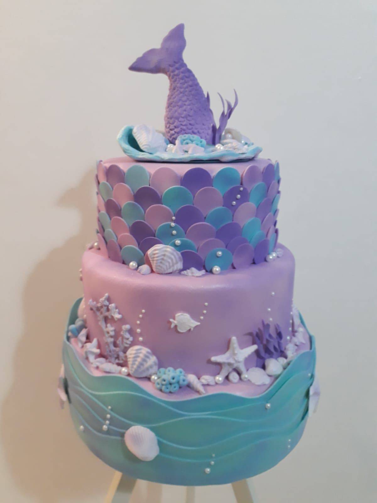 Bolo Fake Fundo do Mar - 3 andares