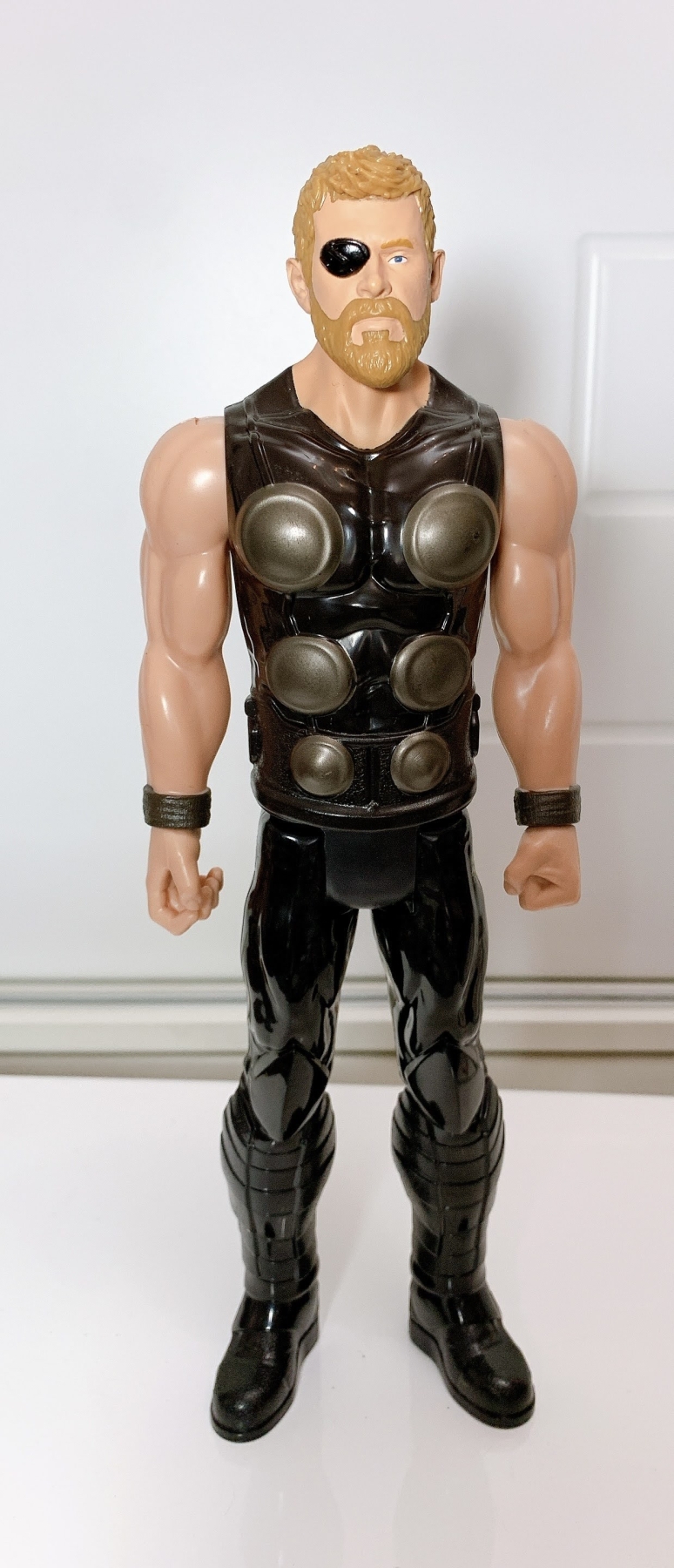 Boneco Thor