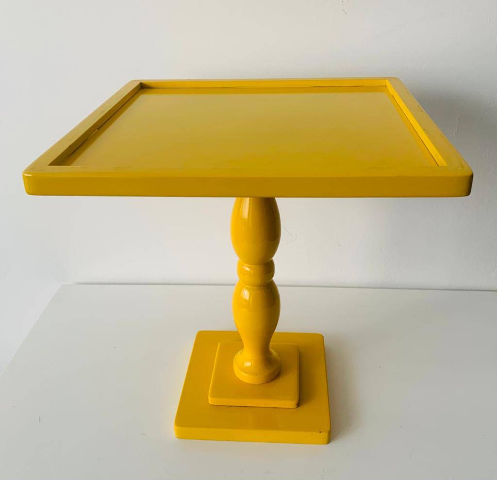 Boleira DC Quadrada Pés Torneados Laka Amarela G