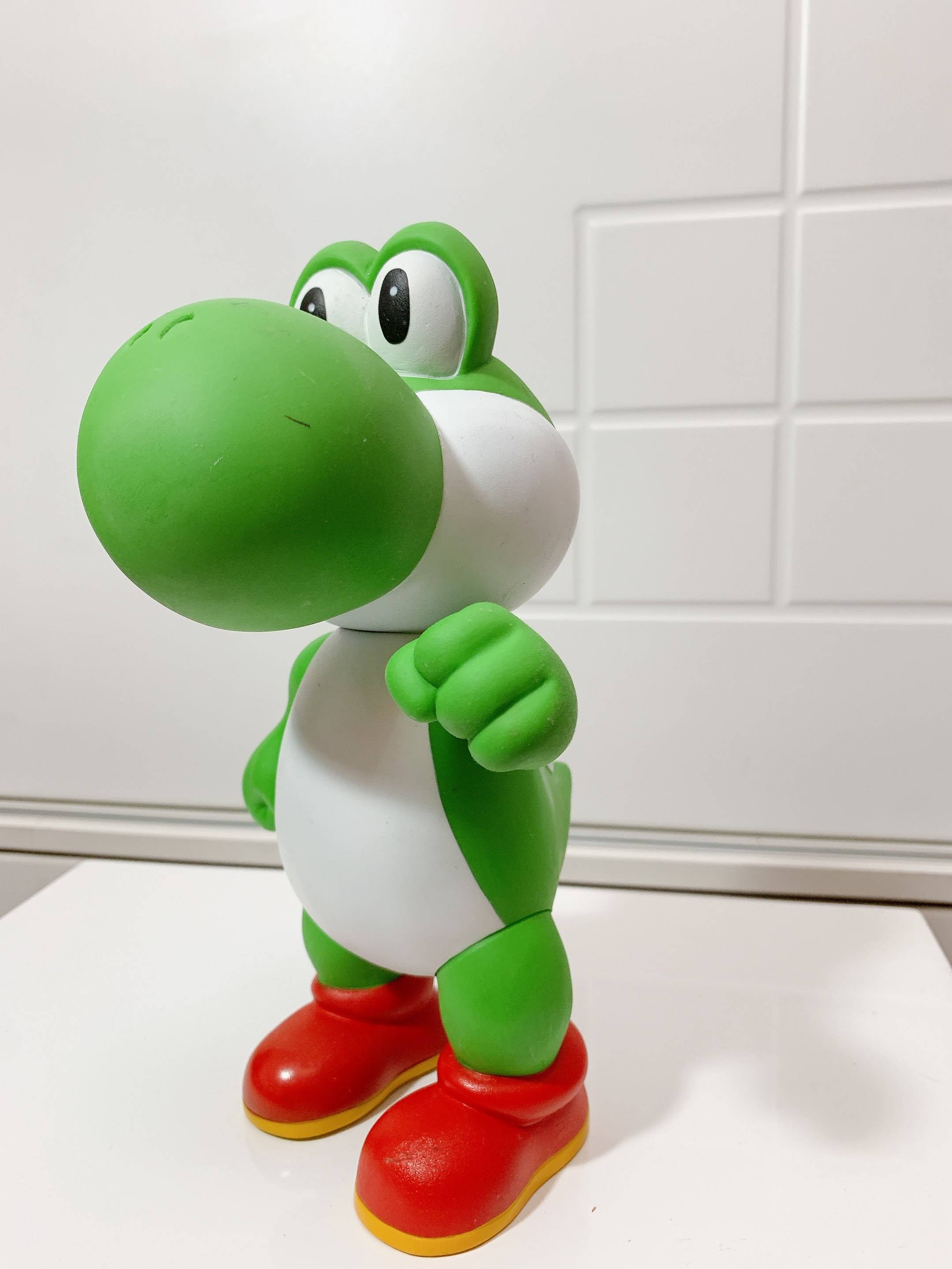 Boneco Yoshi
