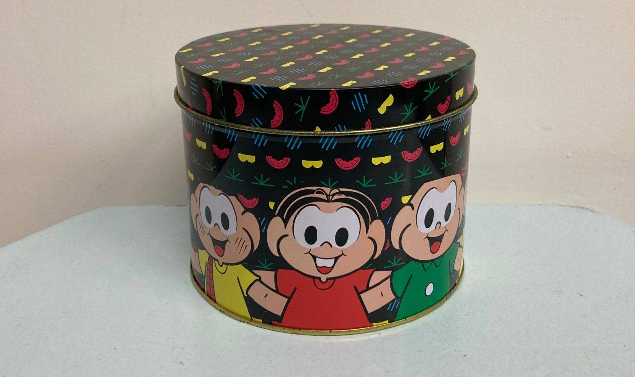 Lata Turma da Mônica Preta