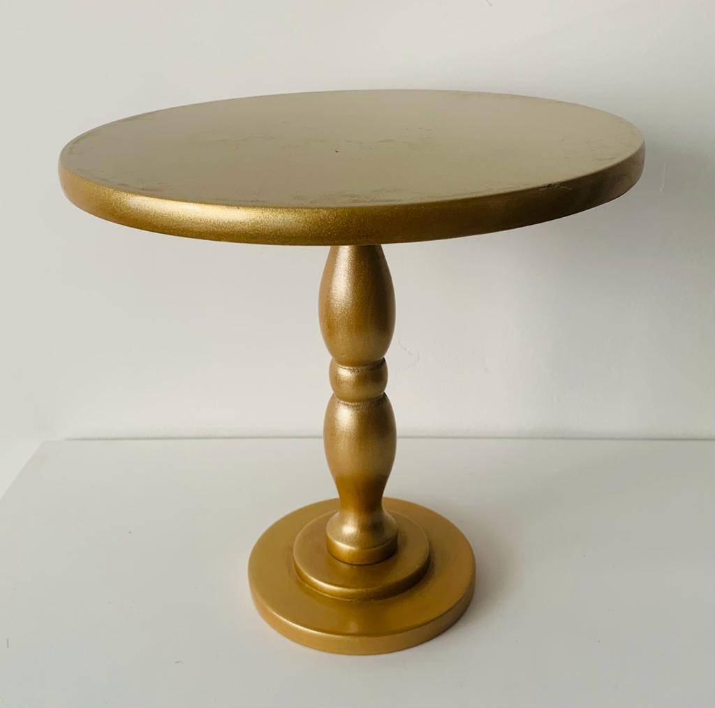 Boleira DC Dourada Pé torneado Laka G