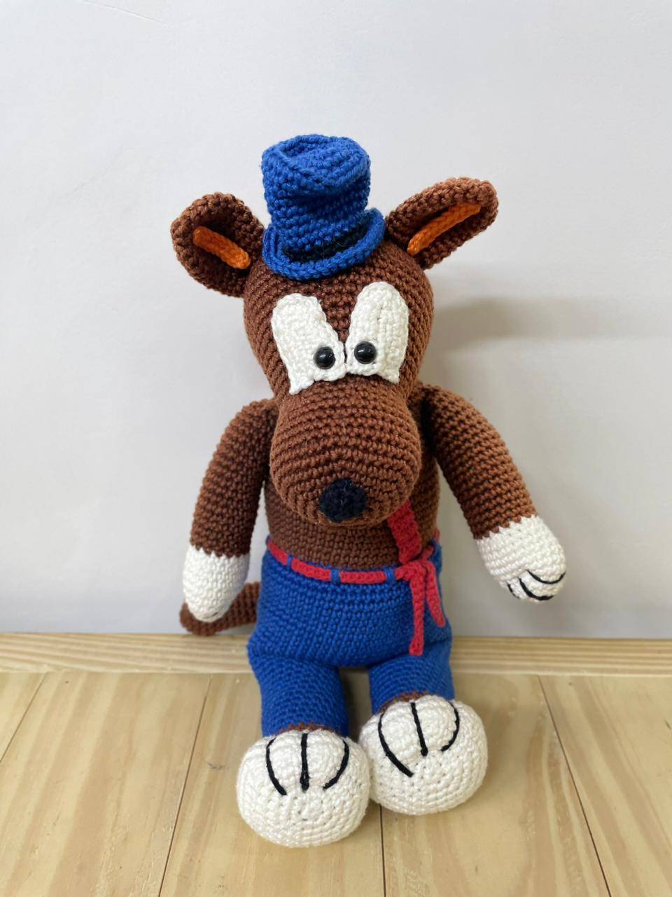 Boneco Lobo Mau Amigurumi