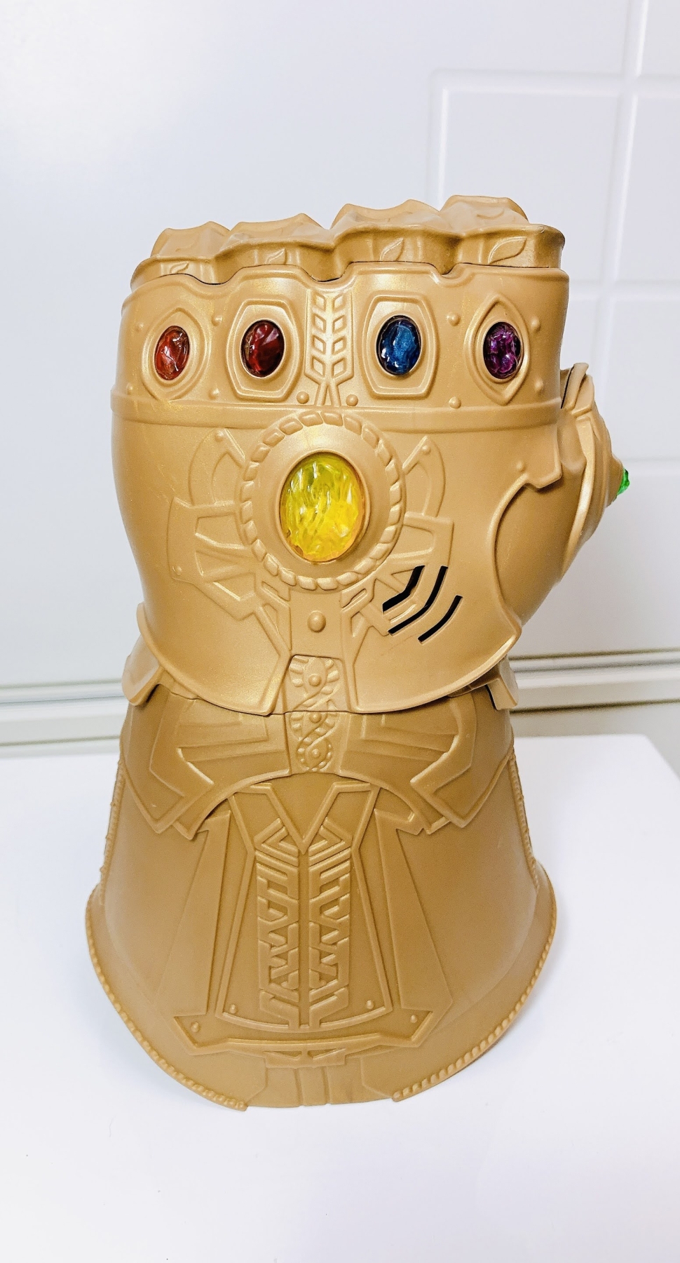 Thanus Luva