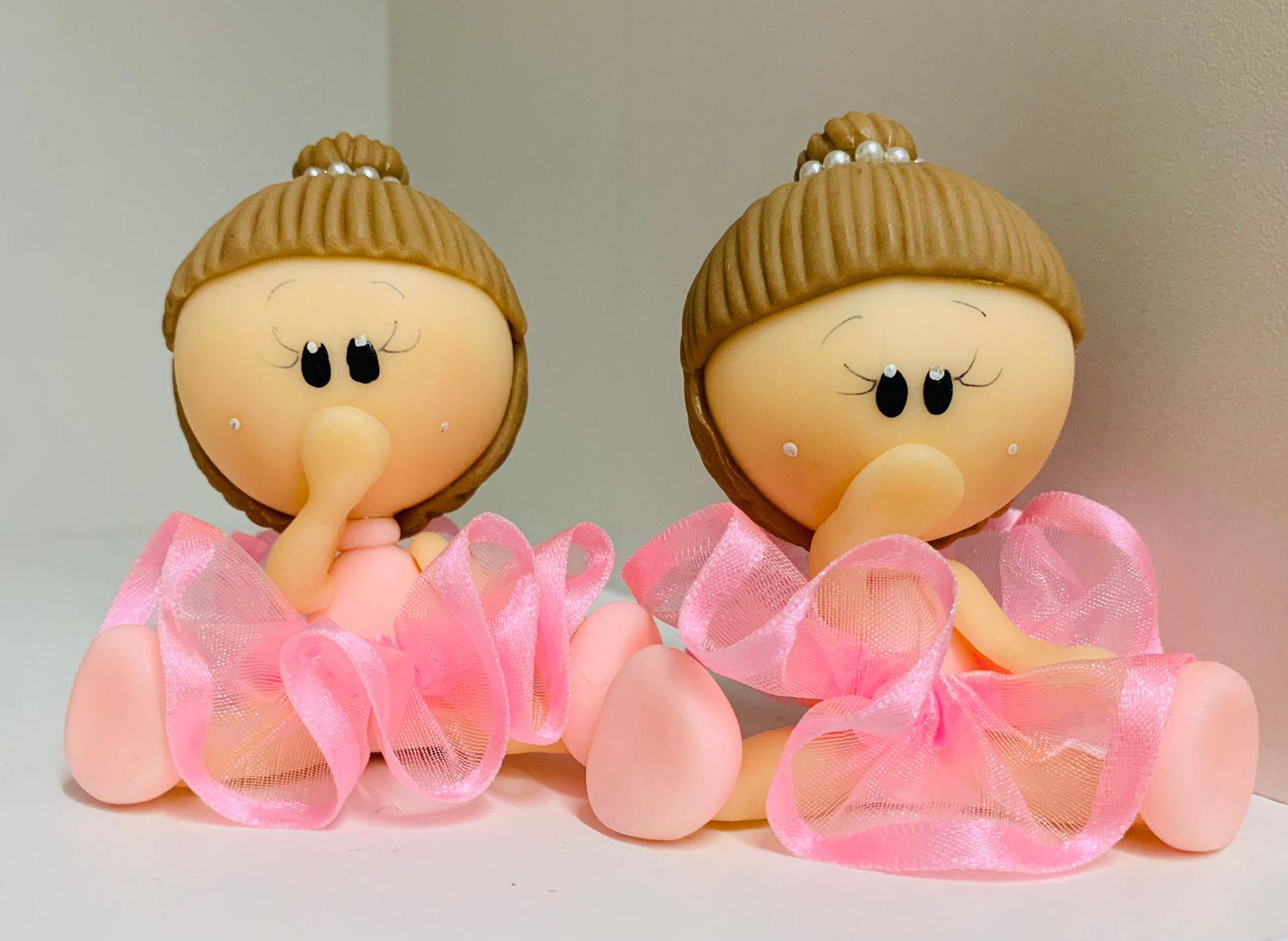 Mini Bailarinas Biscuit Sentadinhas