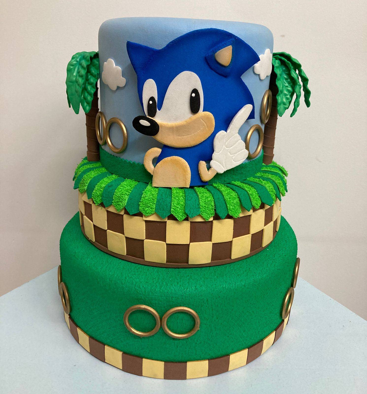 Bolo Fake Sonic - 3 andares