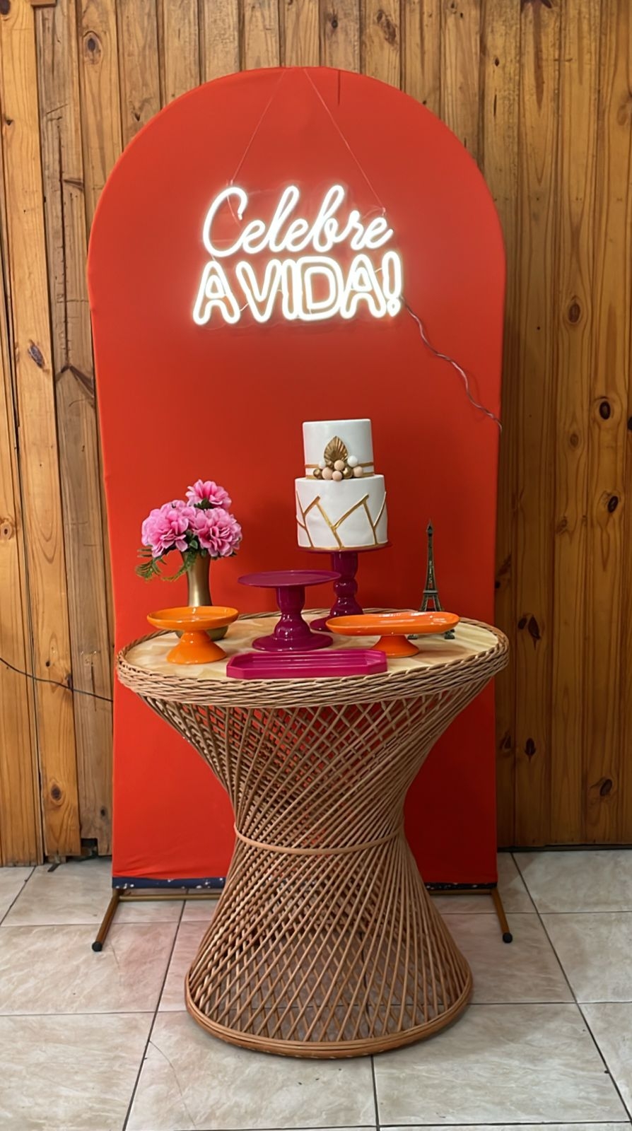 LARANJA E ROSA MAGENTA 