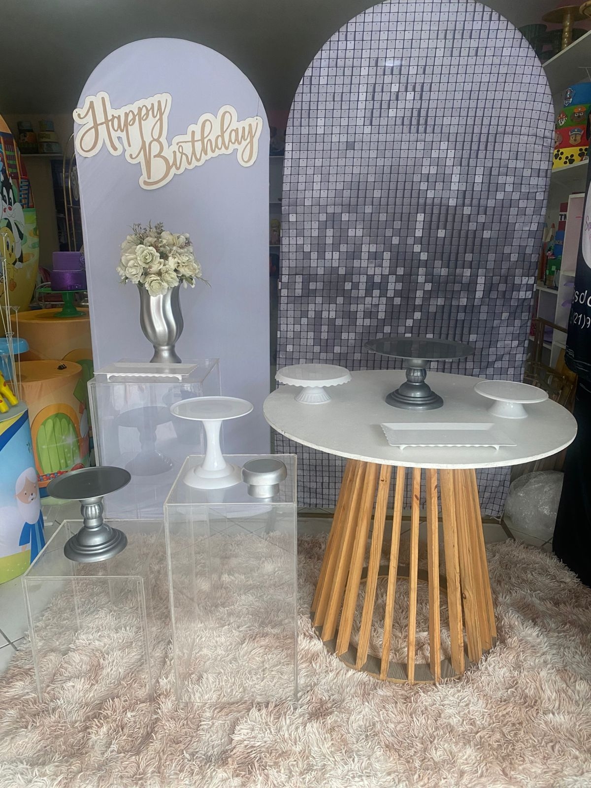 Romano White & Silver