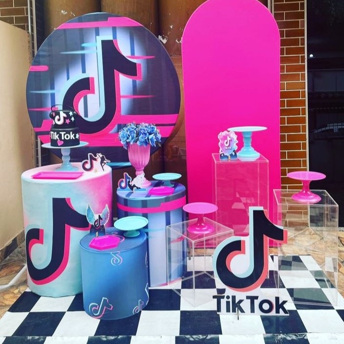 Tiktok com acrilico