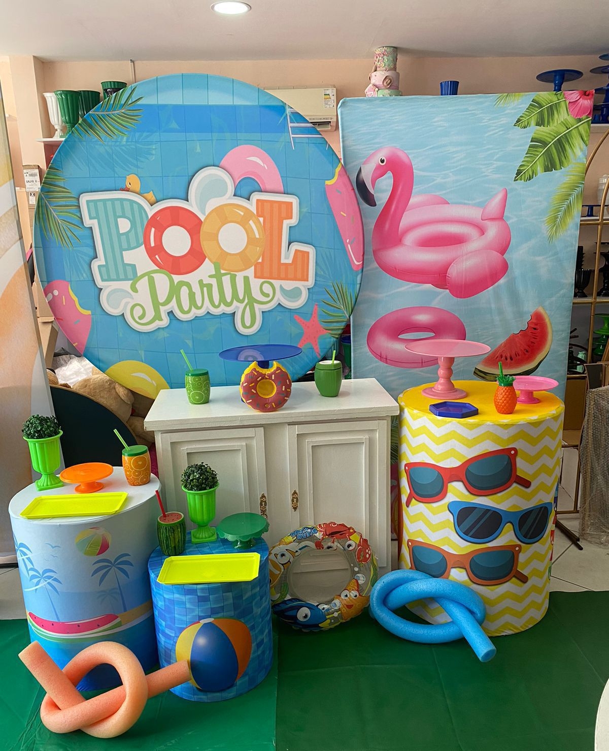 Pool Party com lateral