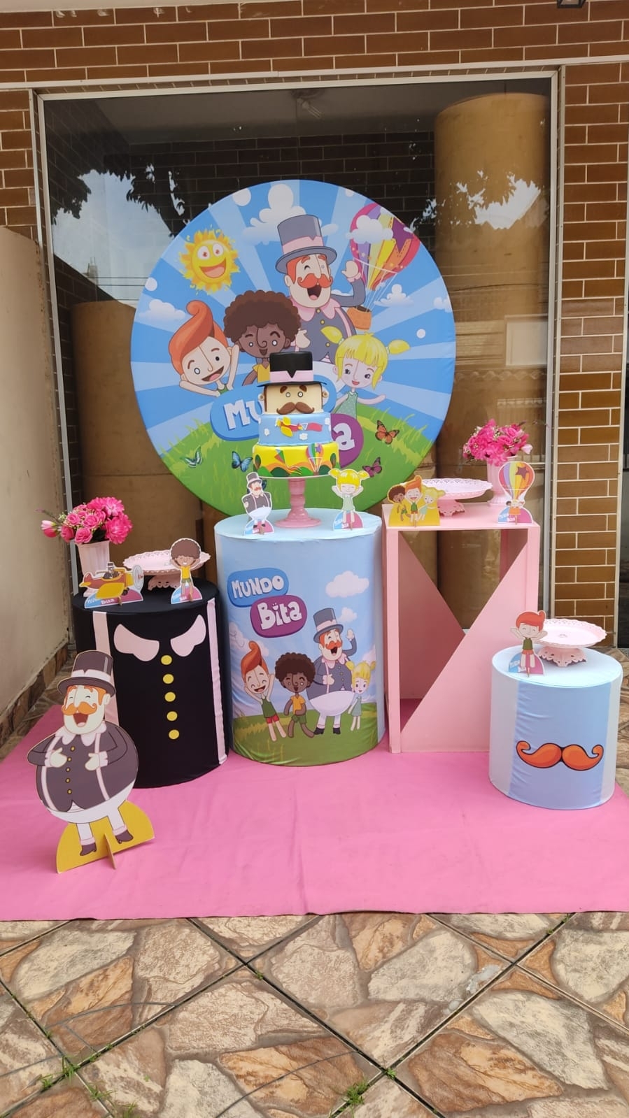 MUNDO BITA MENINA MESA CUBO