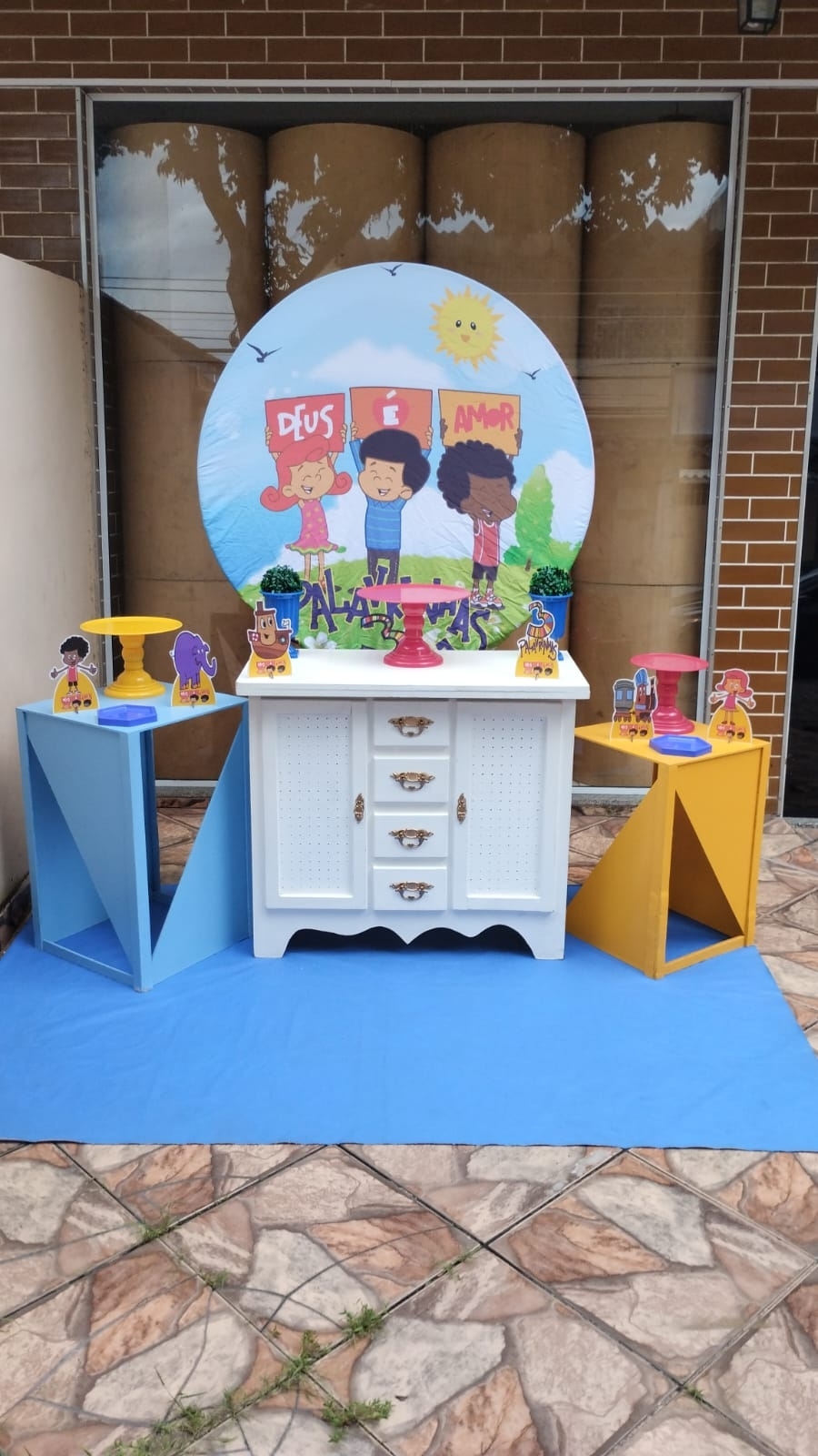 TRÊS PALAVRINHAS MENINO