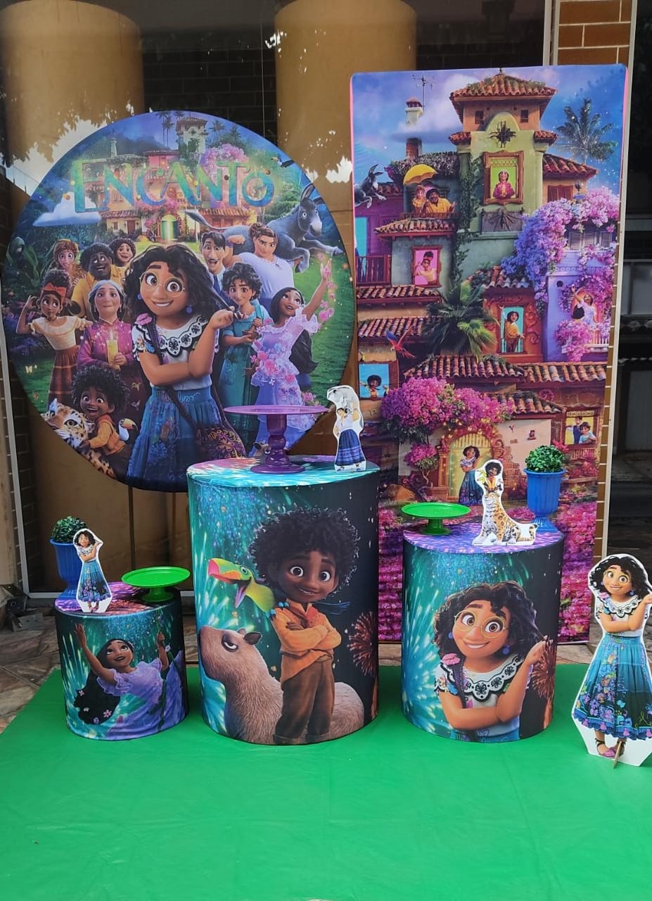 ENCANTO ROXO COM painel lateral