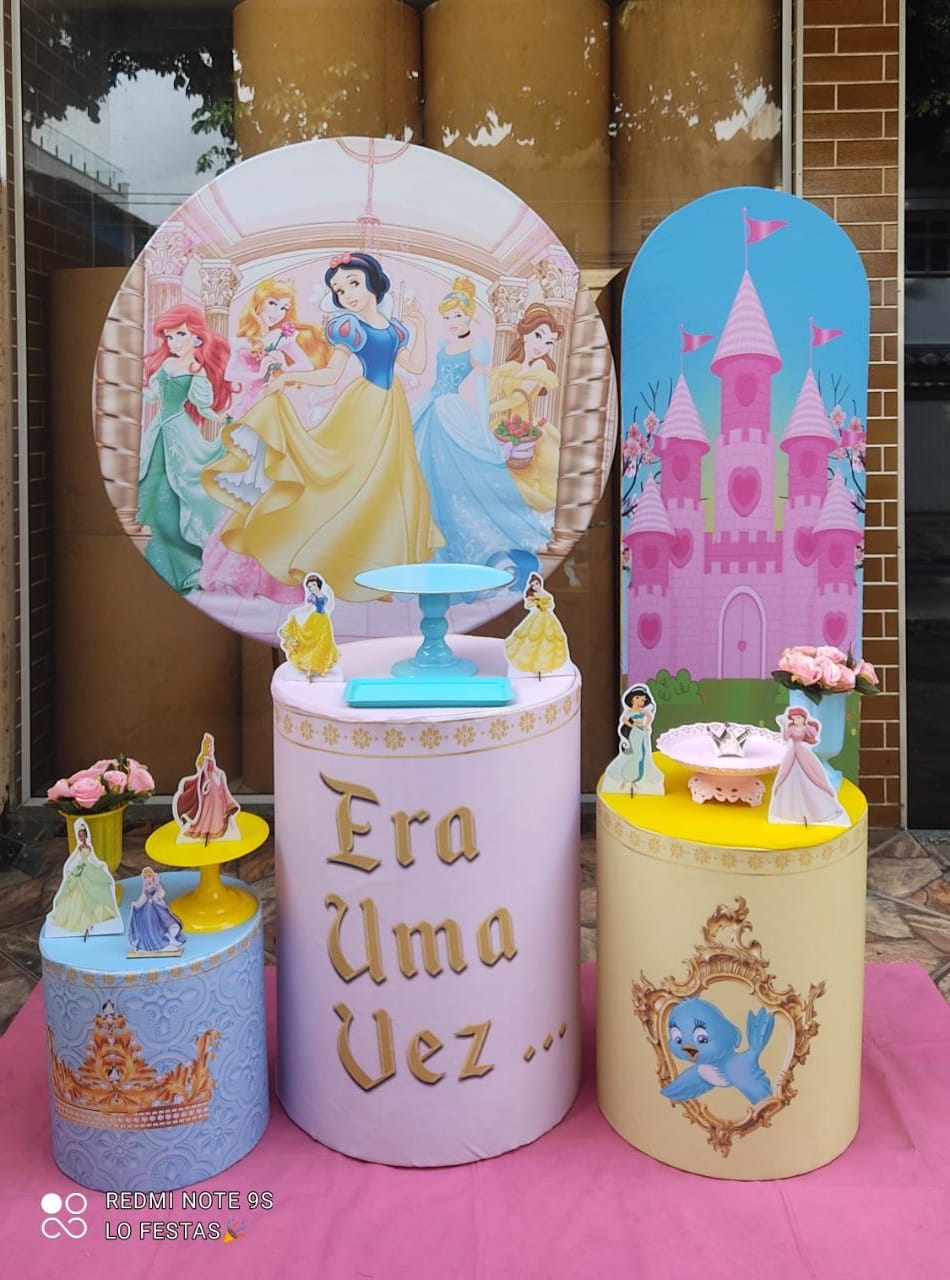 AS PRINCESAS COM ROMANO 