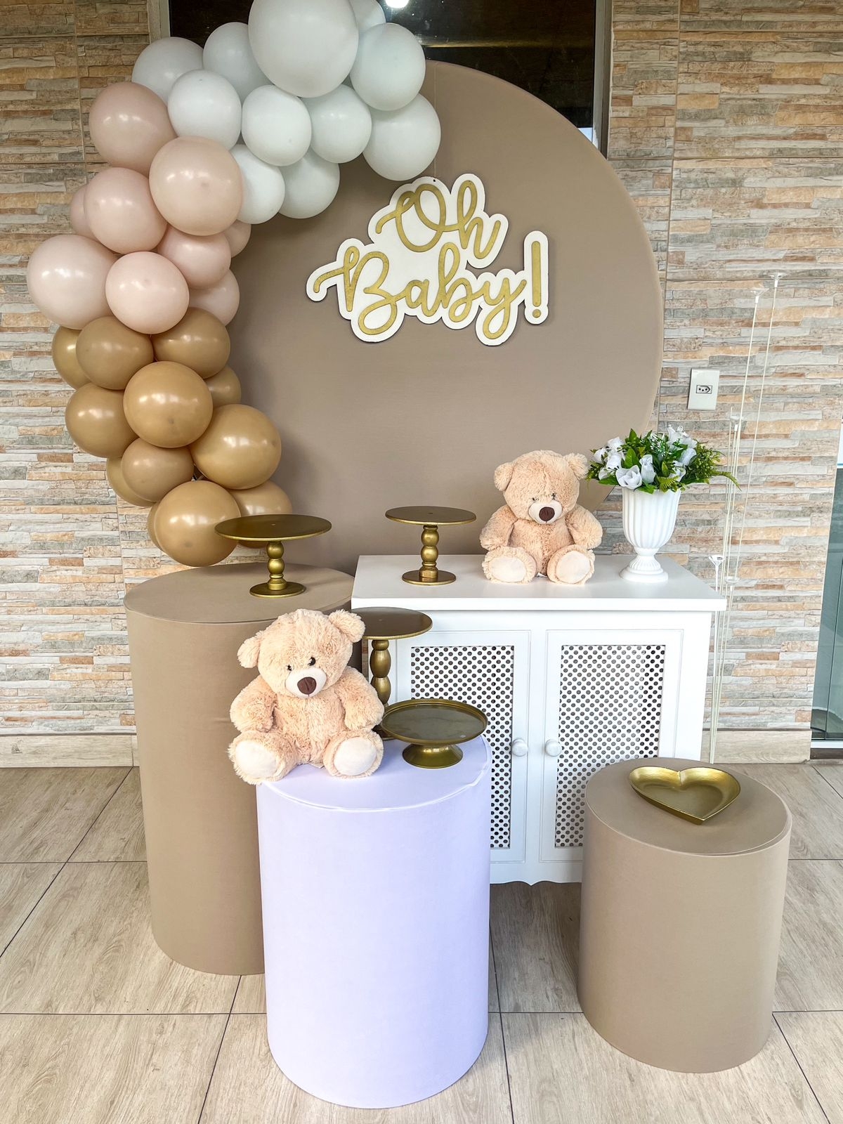 Chá de bebê bege kit esmeralda 