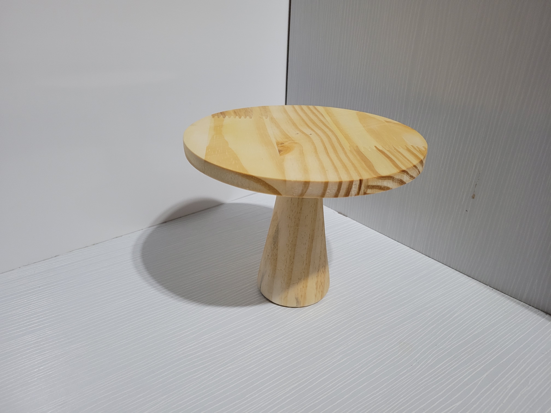 BOLEIRA COGUMELO EM PINUS NATURAL M